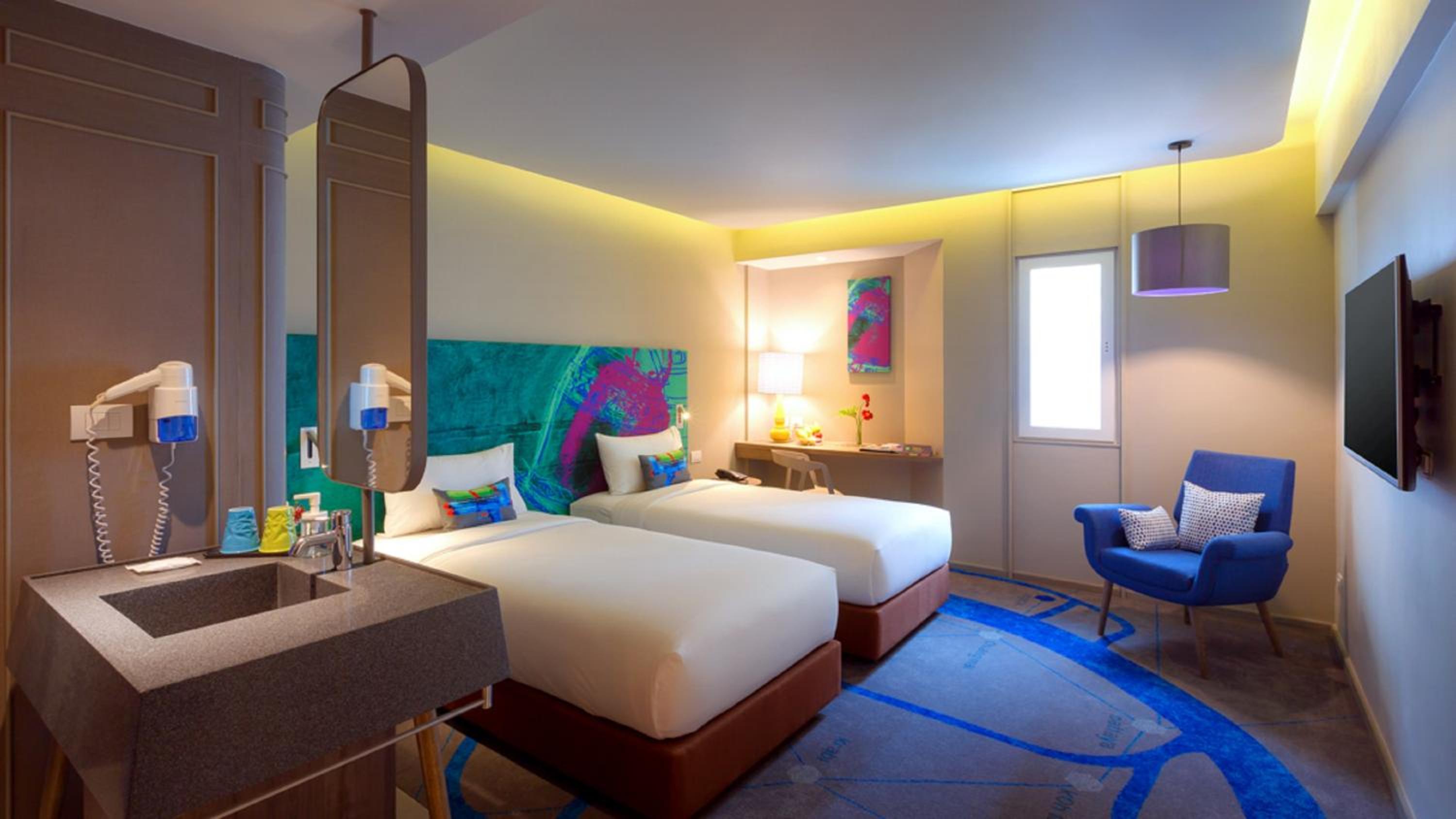 Deluxe Twin Room photo 3