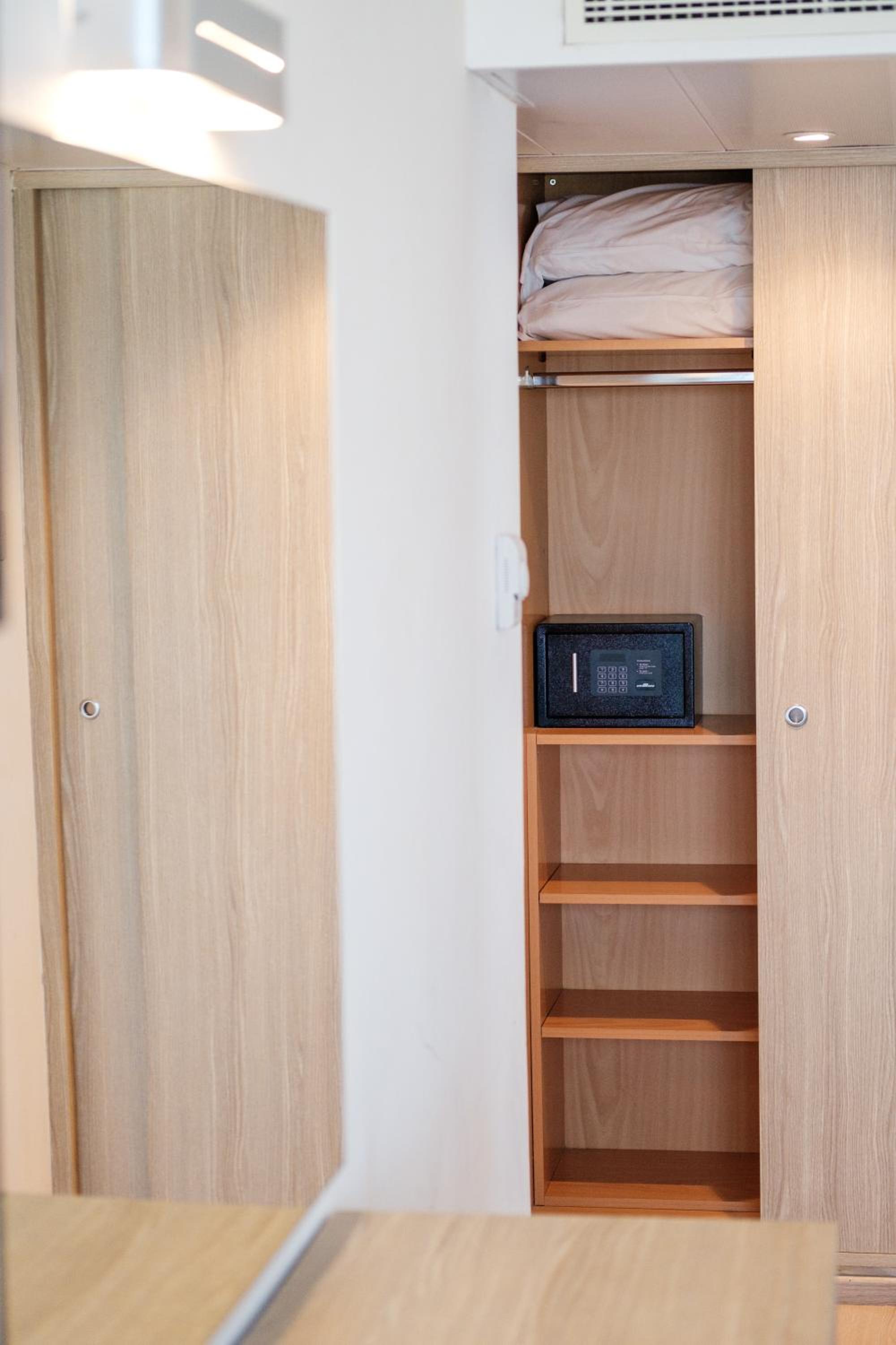 Superior Twin Room photo 1