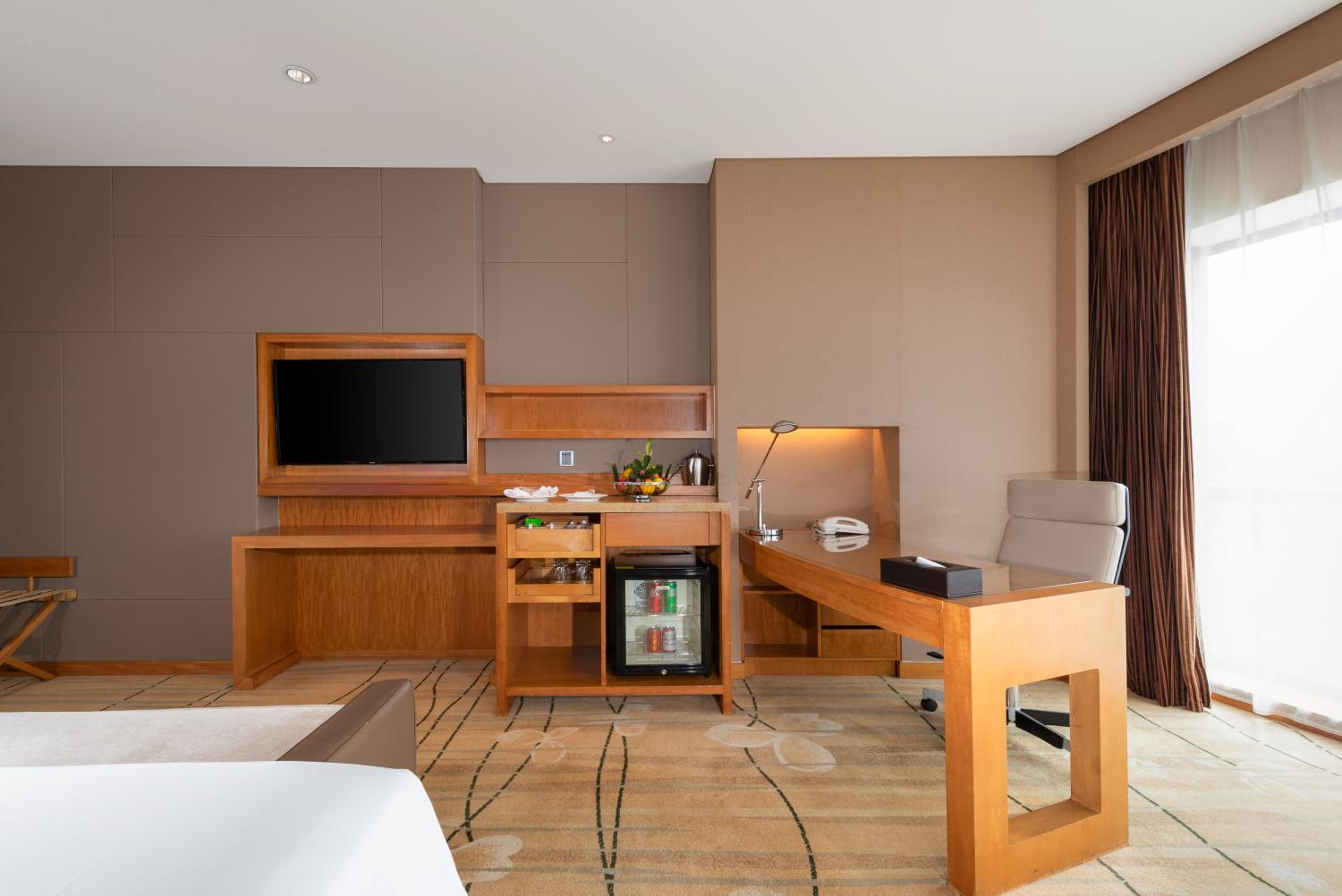 Executive King Room - Non-Smoking