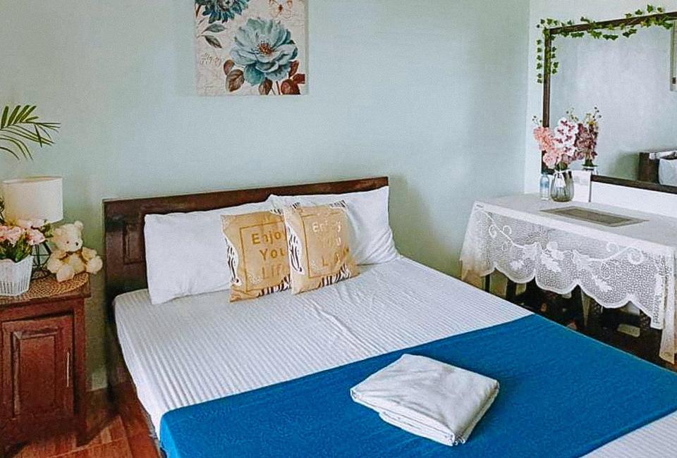 Standard Double Room - Photo 1