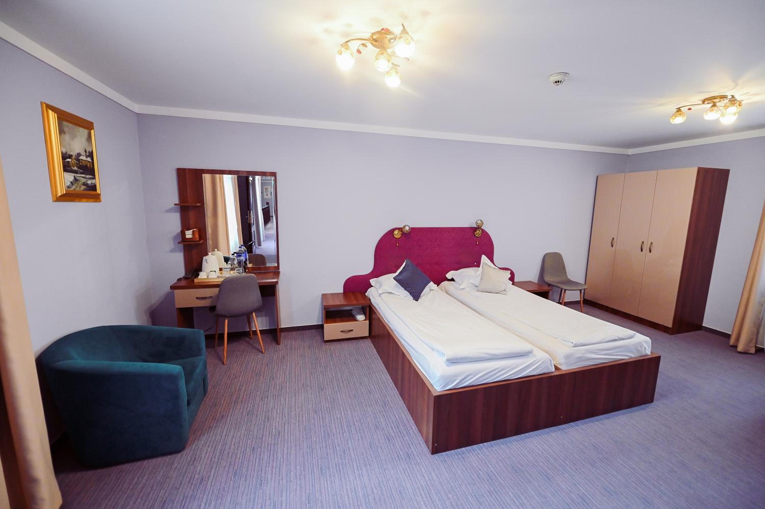 Superior Twin Room - Photo 1