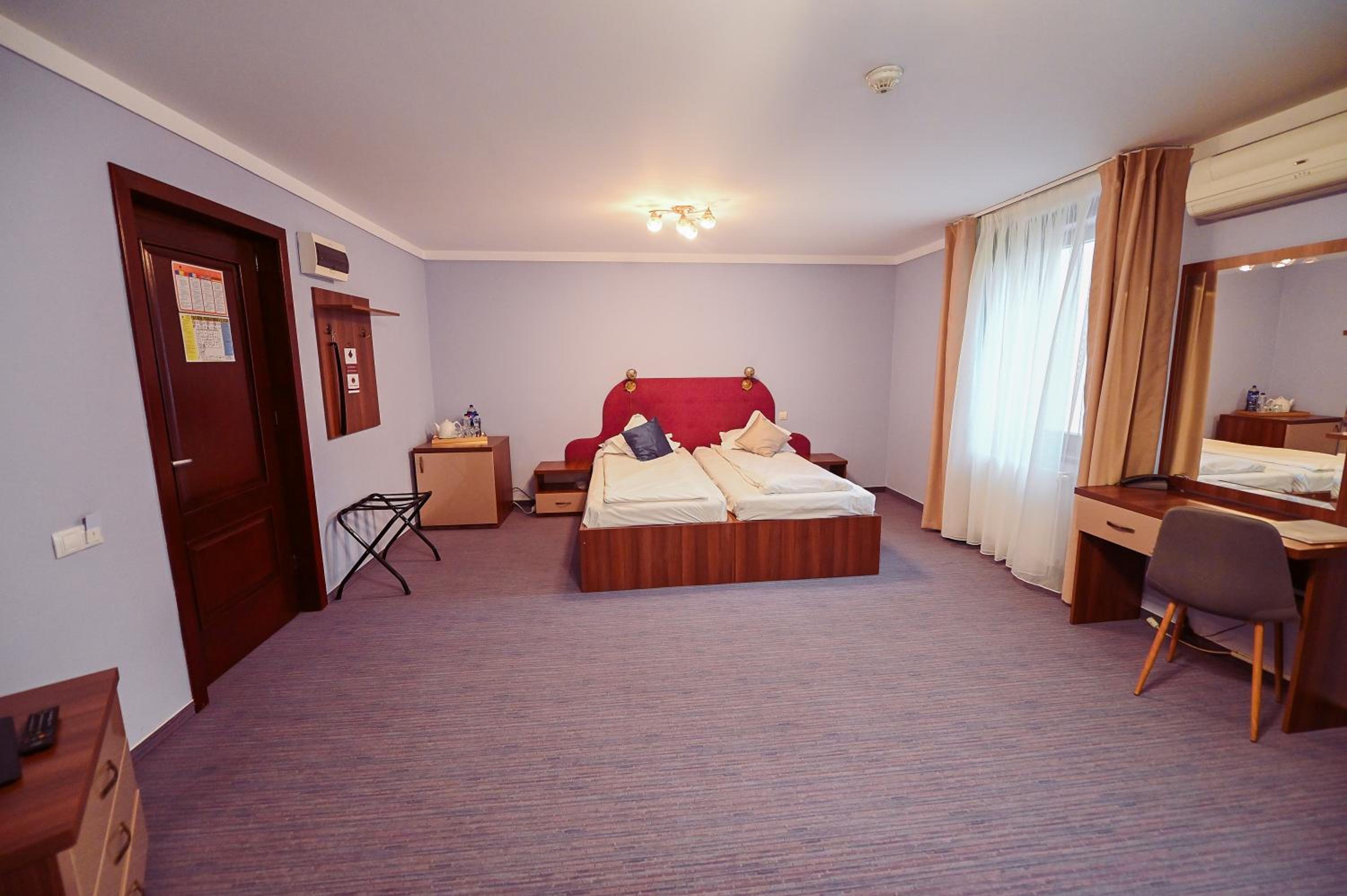 Superior Twin Room - Photo 2