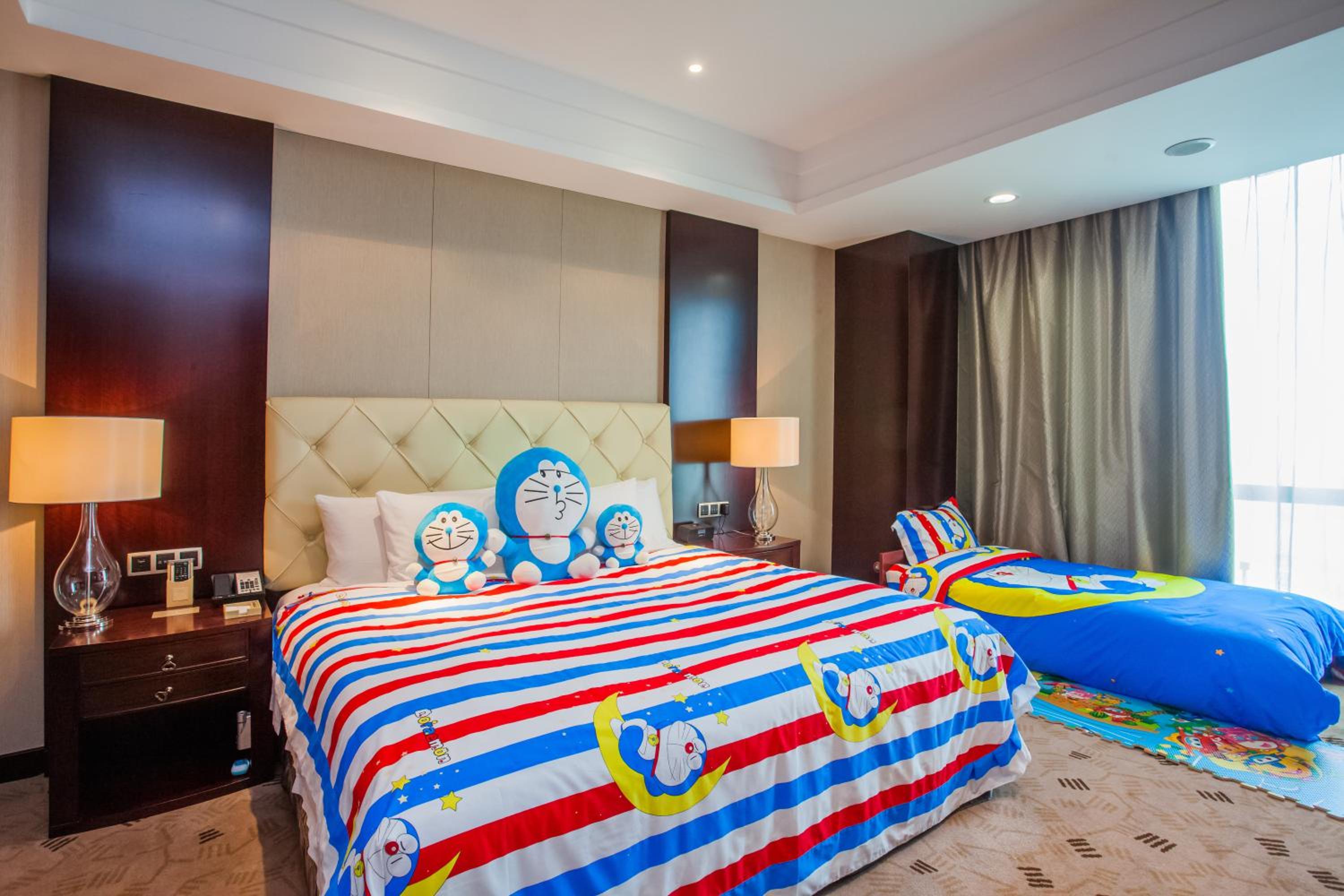 Luxury Triple Room