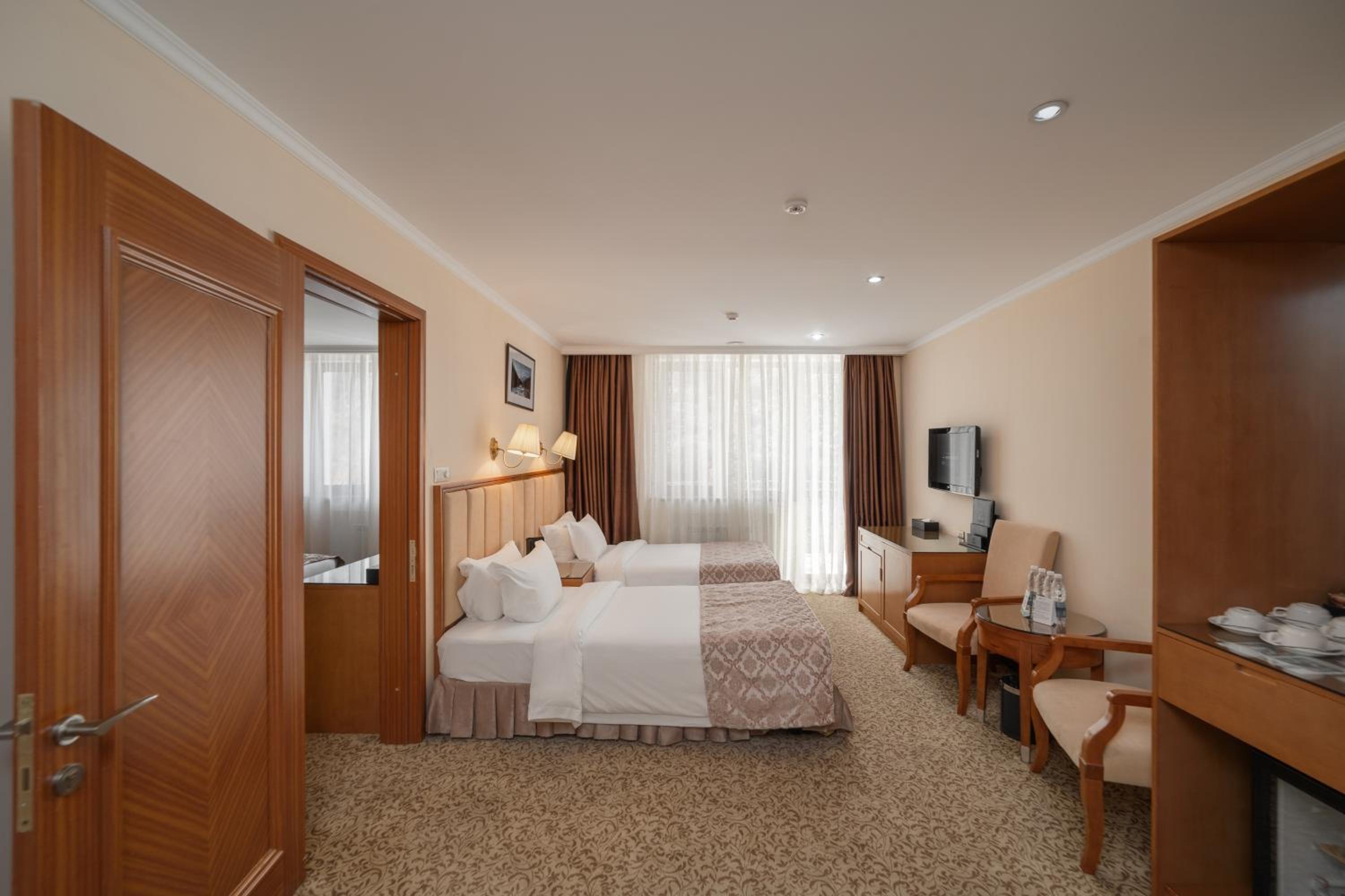 Family Suite - Photo 5