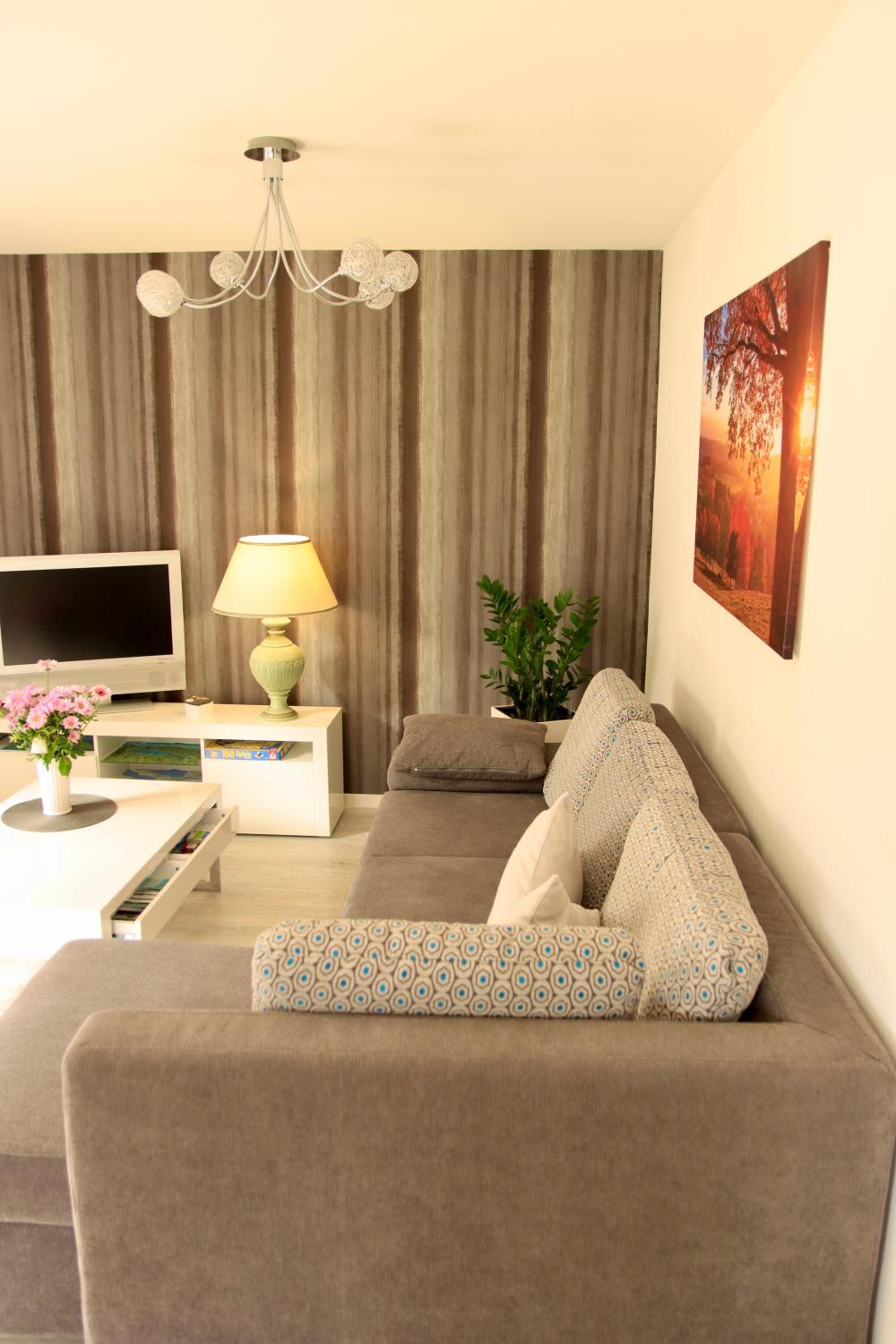 Apartment photo 3