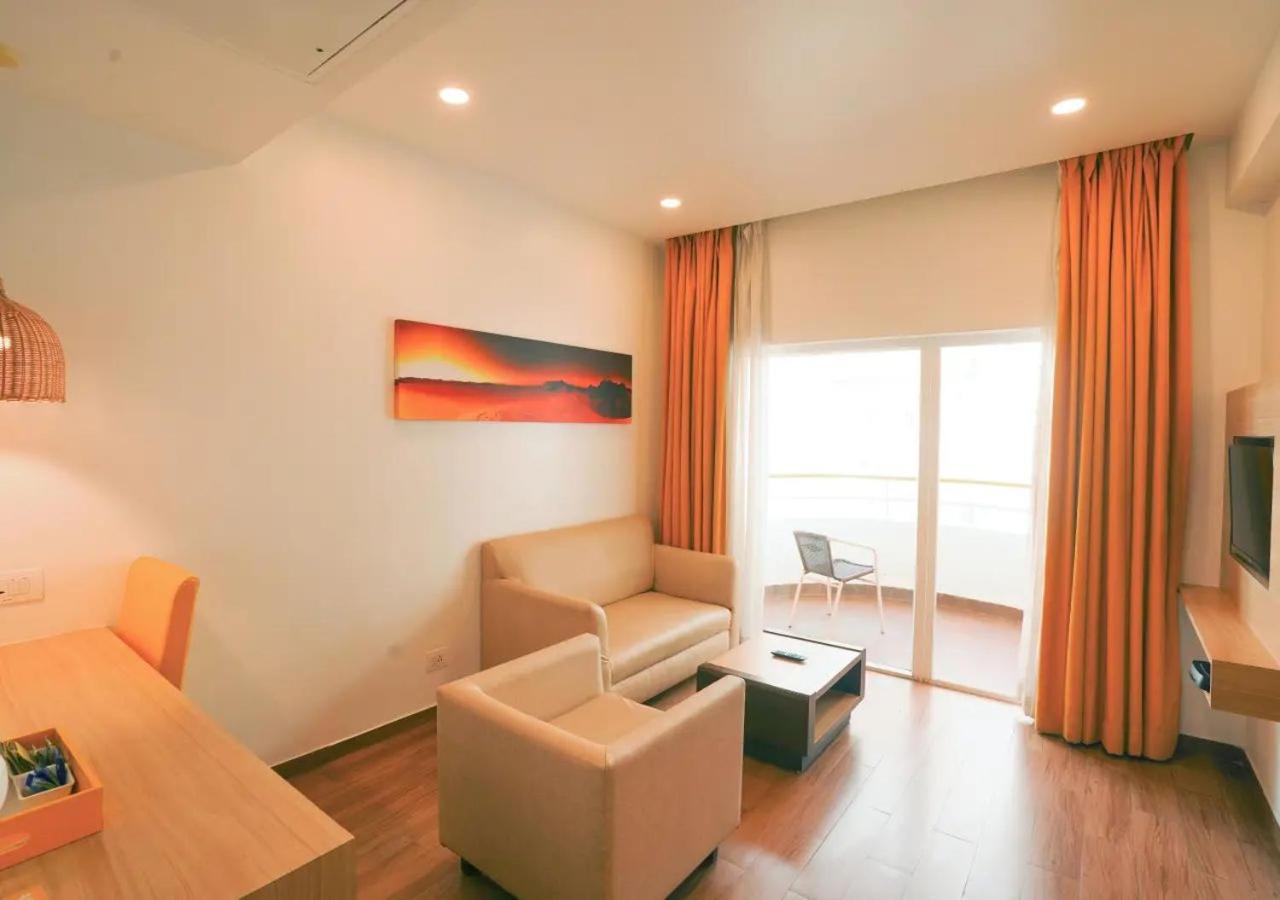 Deluxe Suite - Photo 5