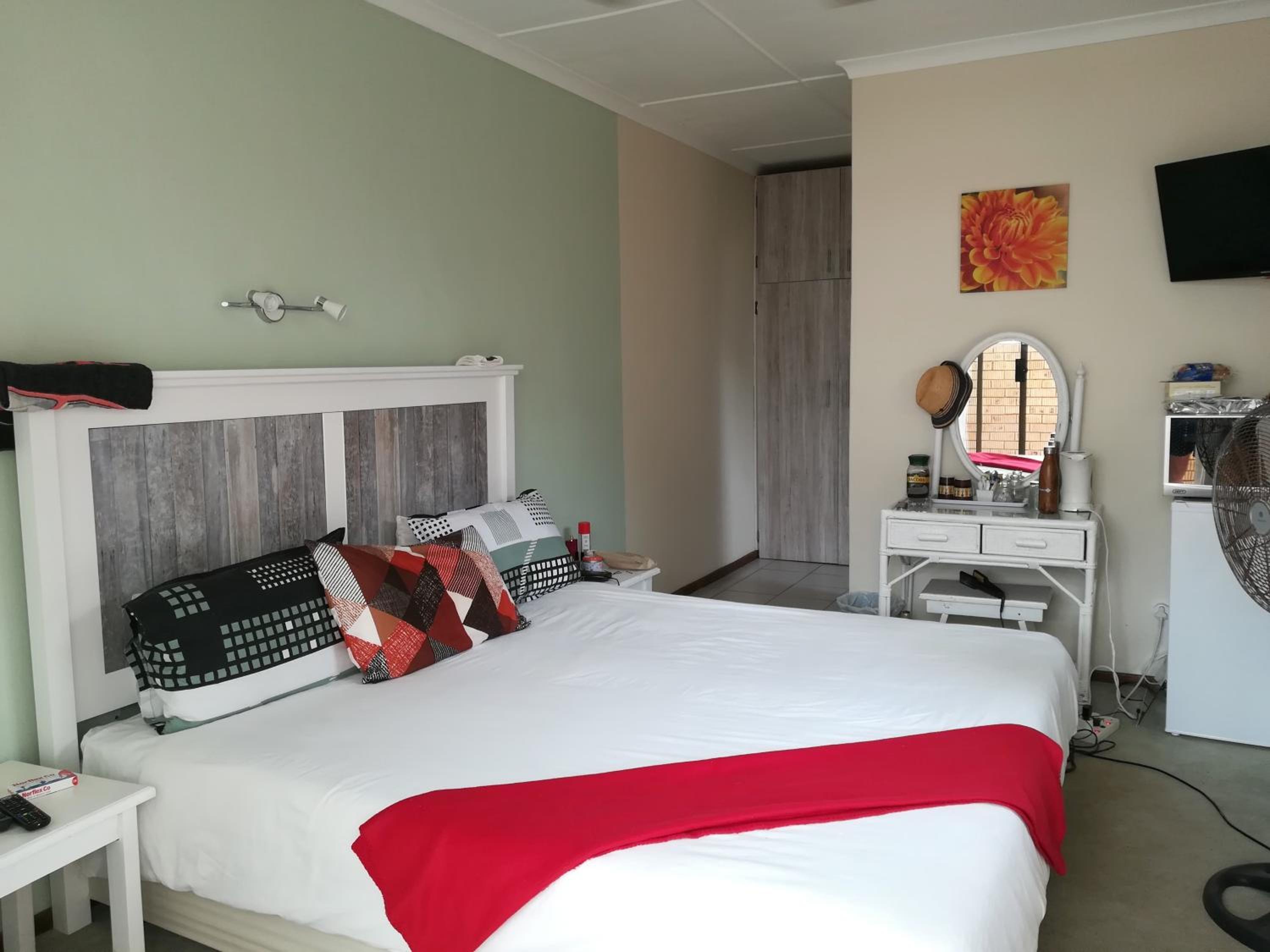  Double Room - Photo 1