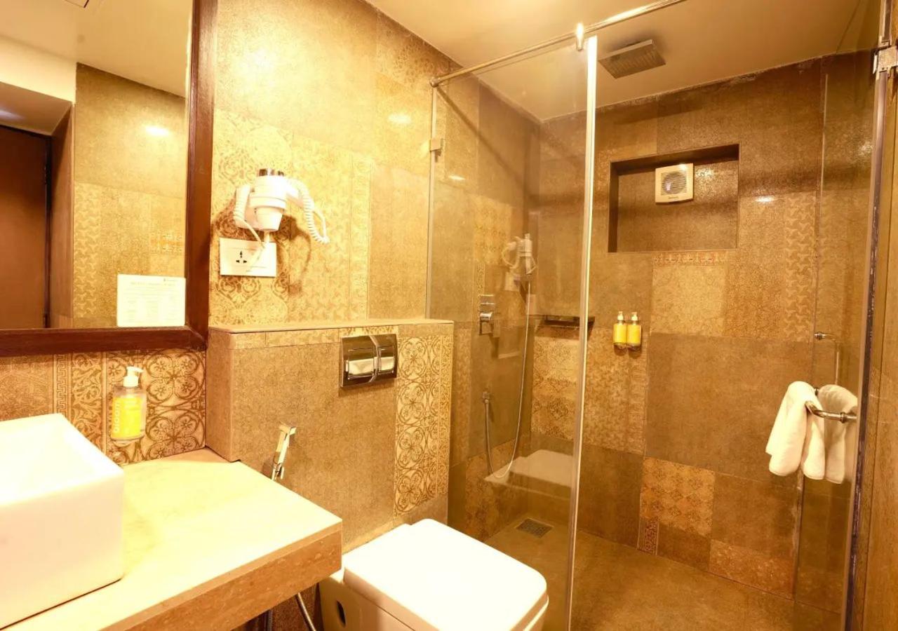 Deluxe Suite - Photo 2