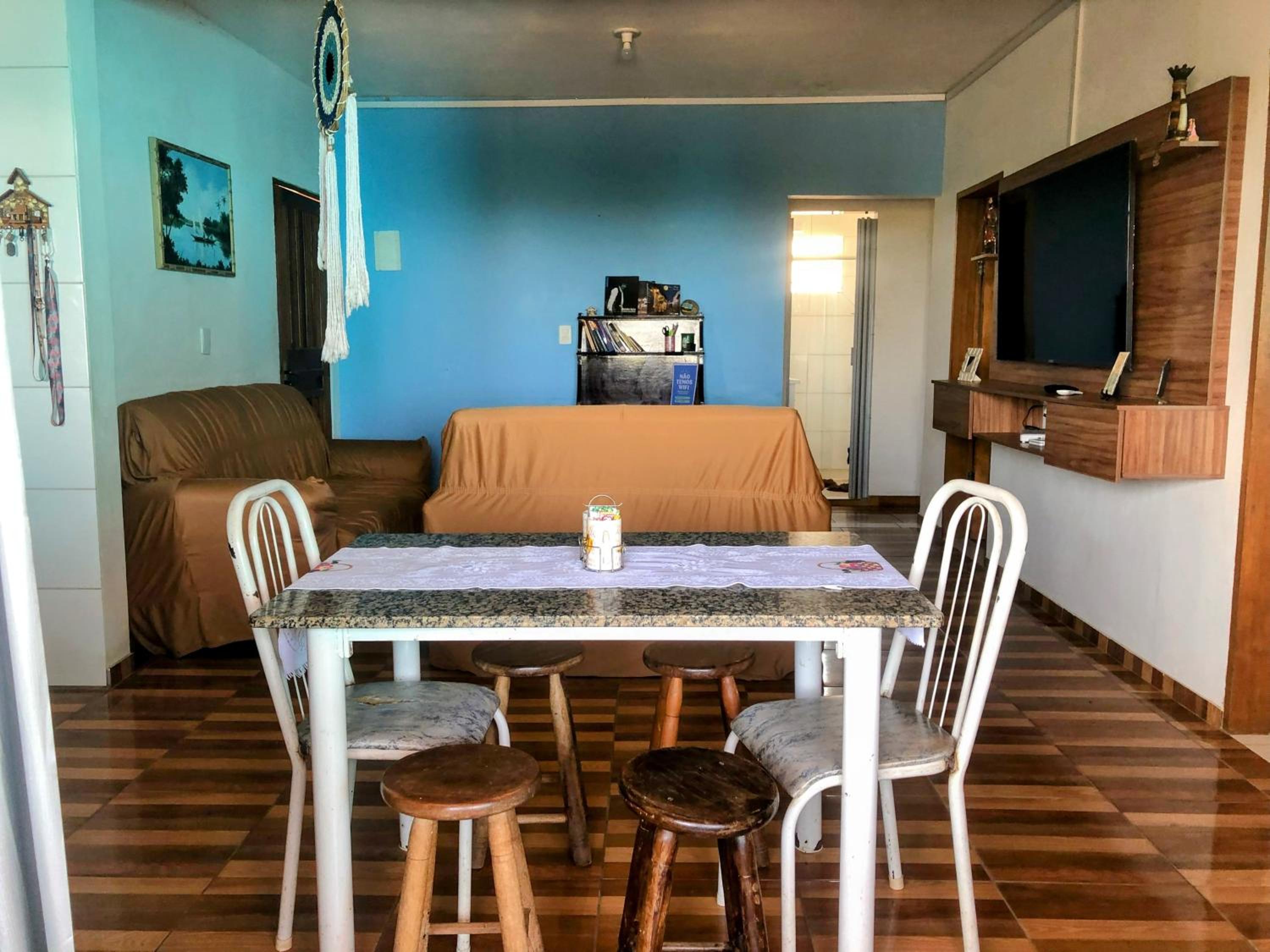 Three-Bedroom House photo 2