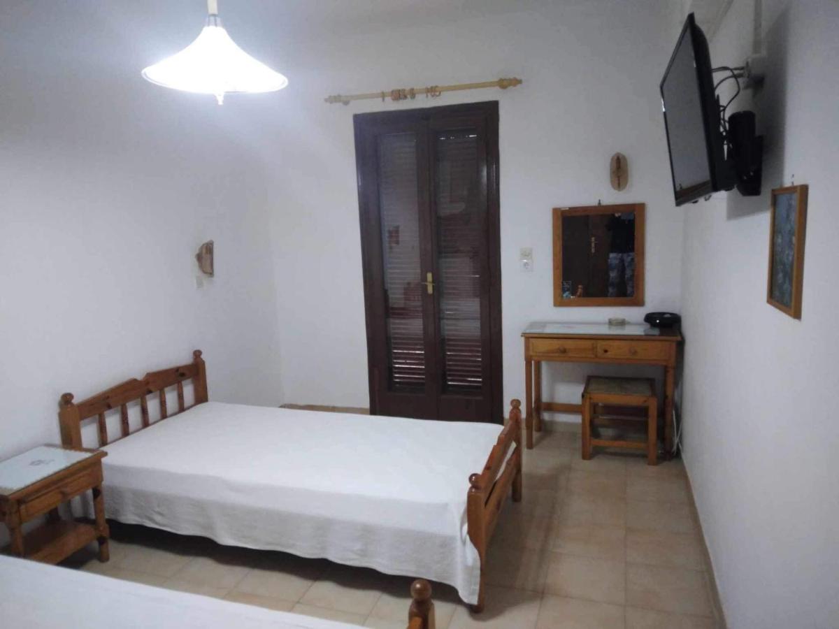 Twin Room with Terrace photo 1