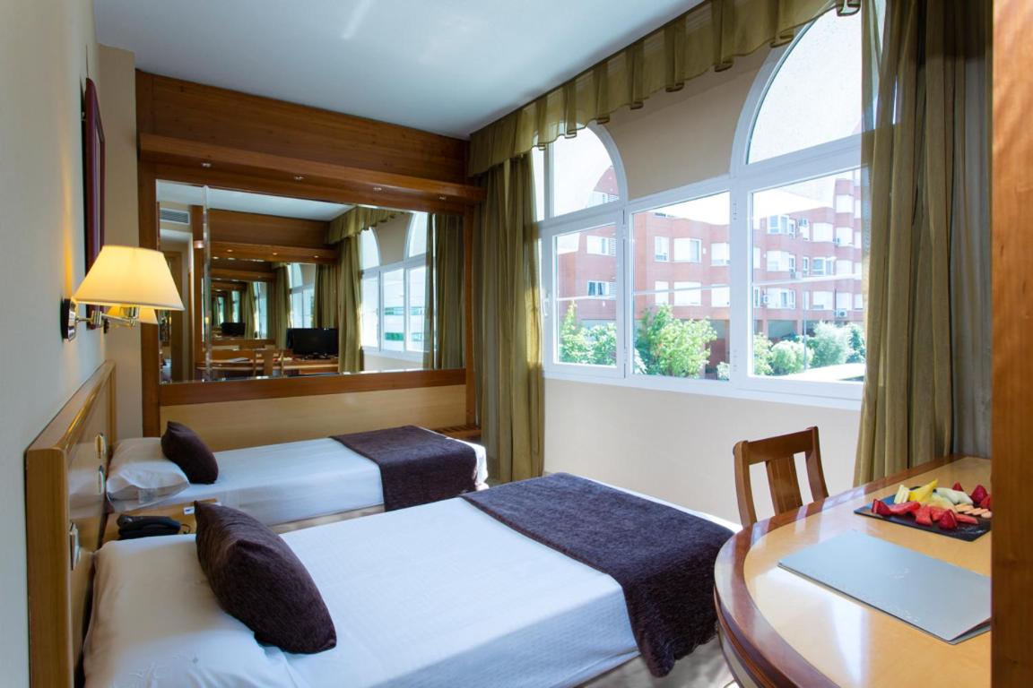 Double or Twin Room - Photo 1