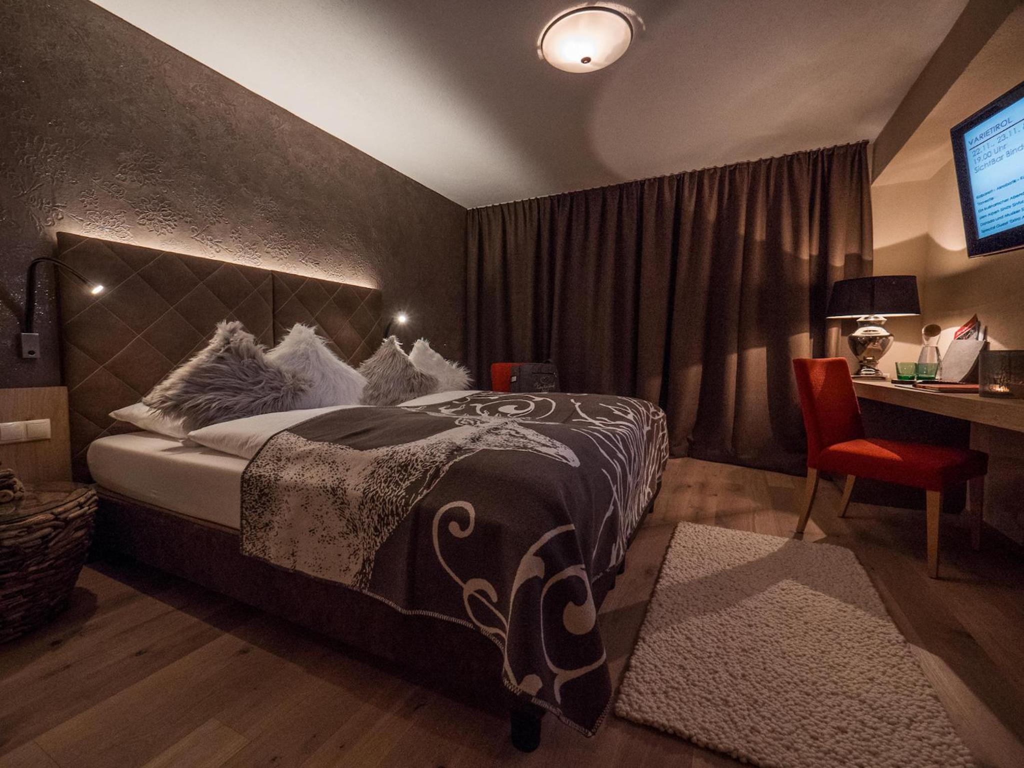 Double Room - Photo 6