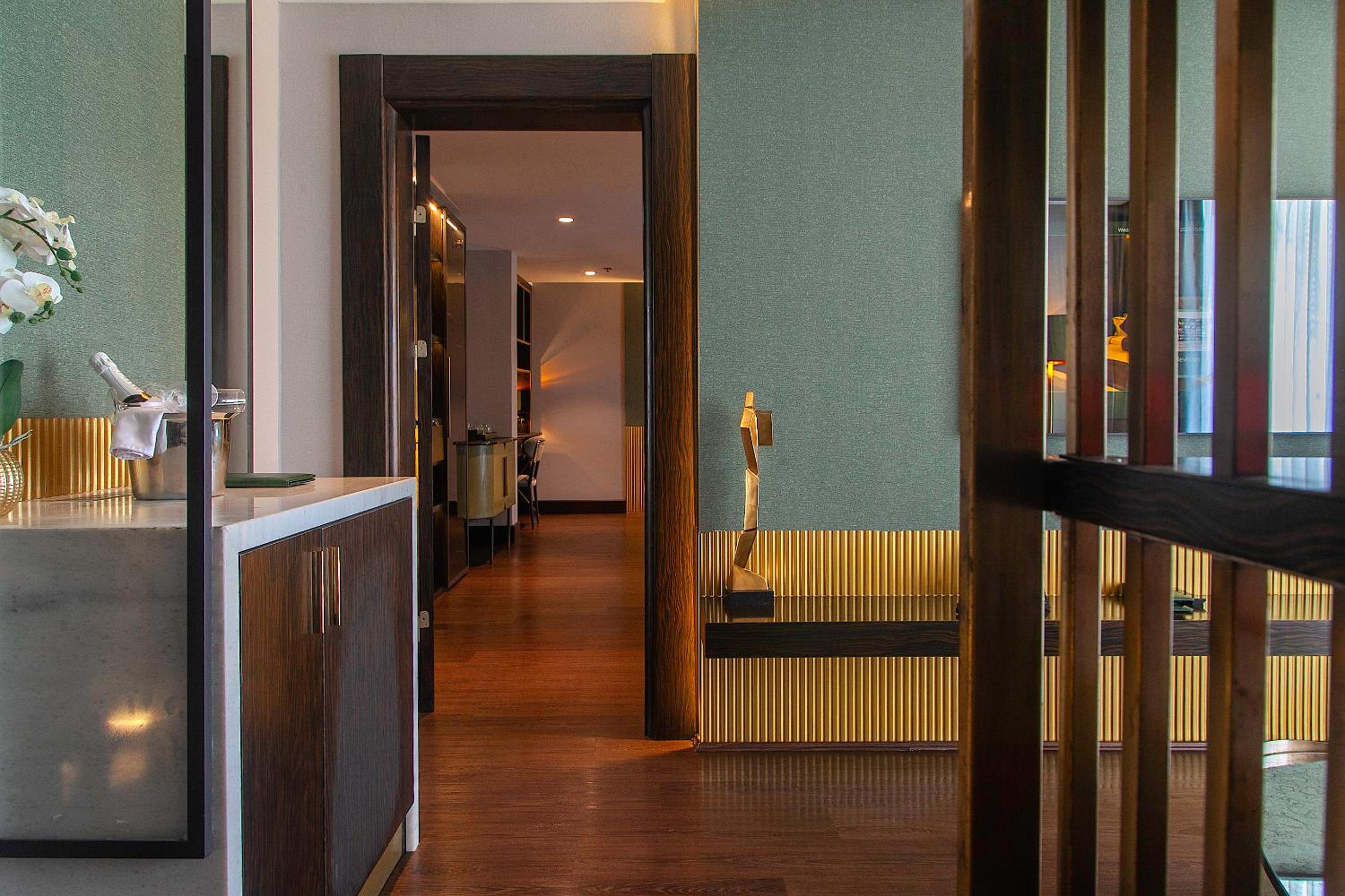 Presidential Suite photo 1