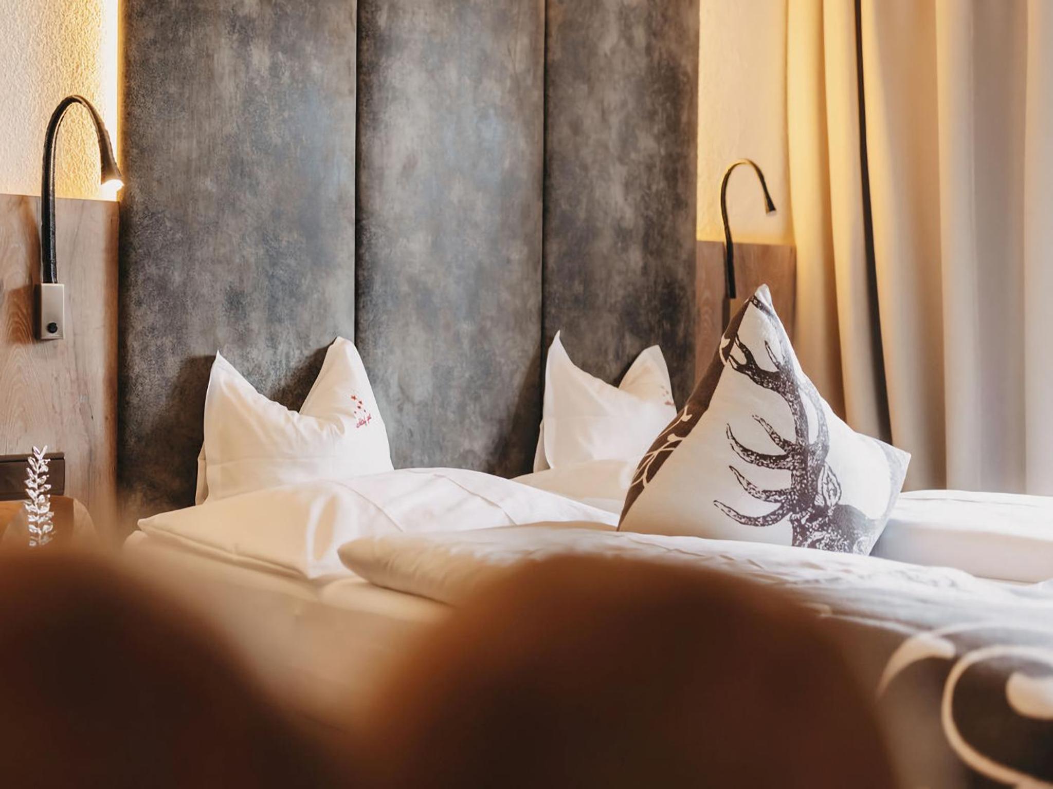 Junior Suite (2 Adults) - Photo 1