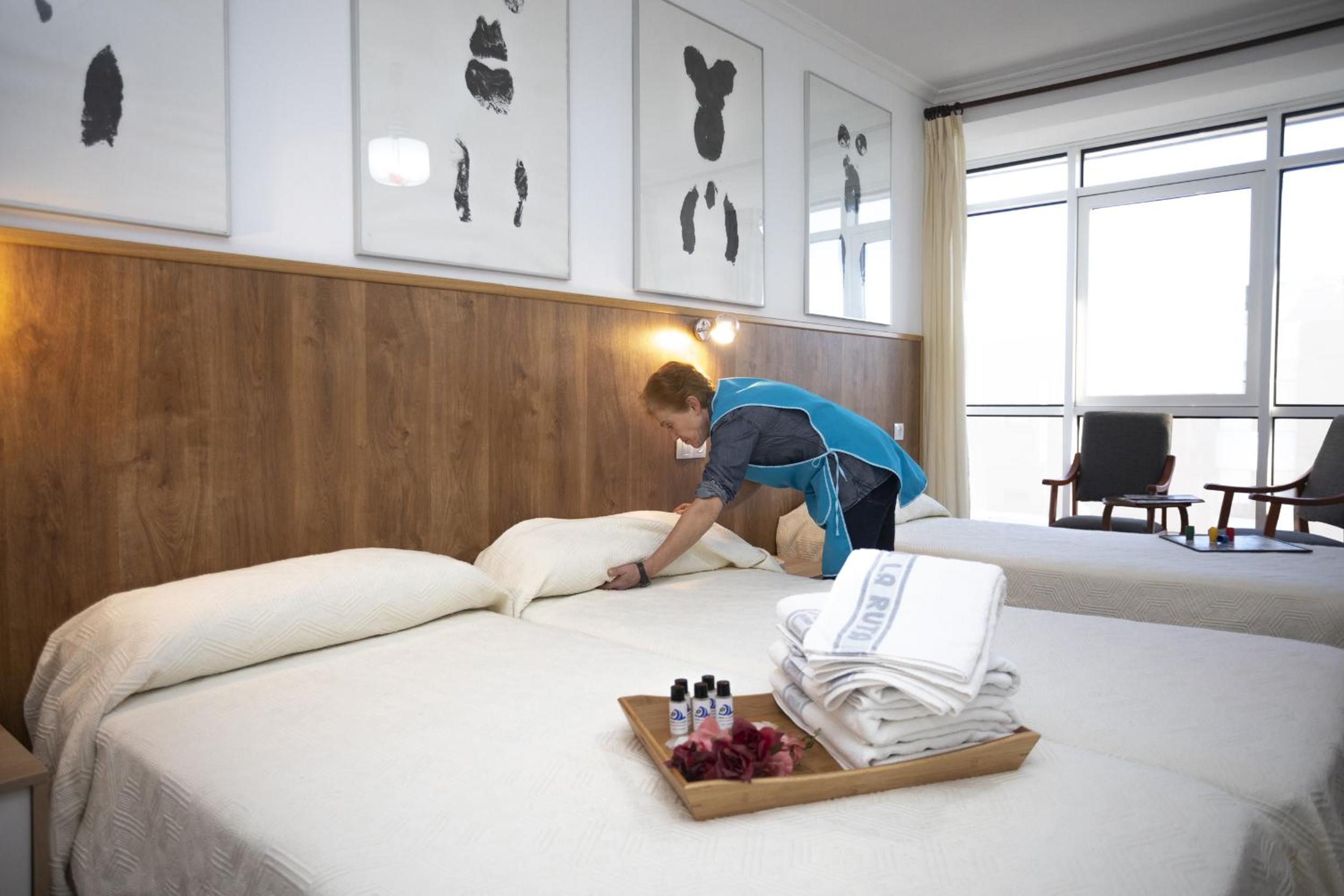 Double Room with Extra Bed (3 Adults) photo 3