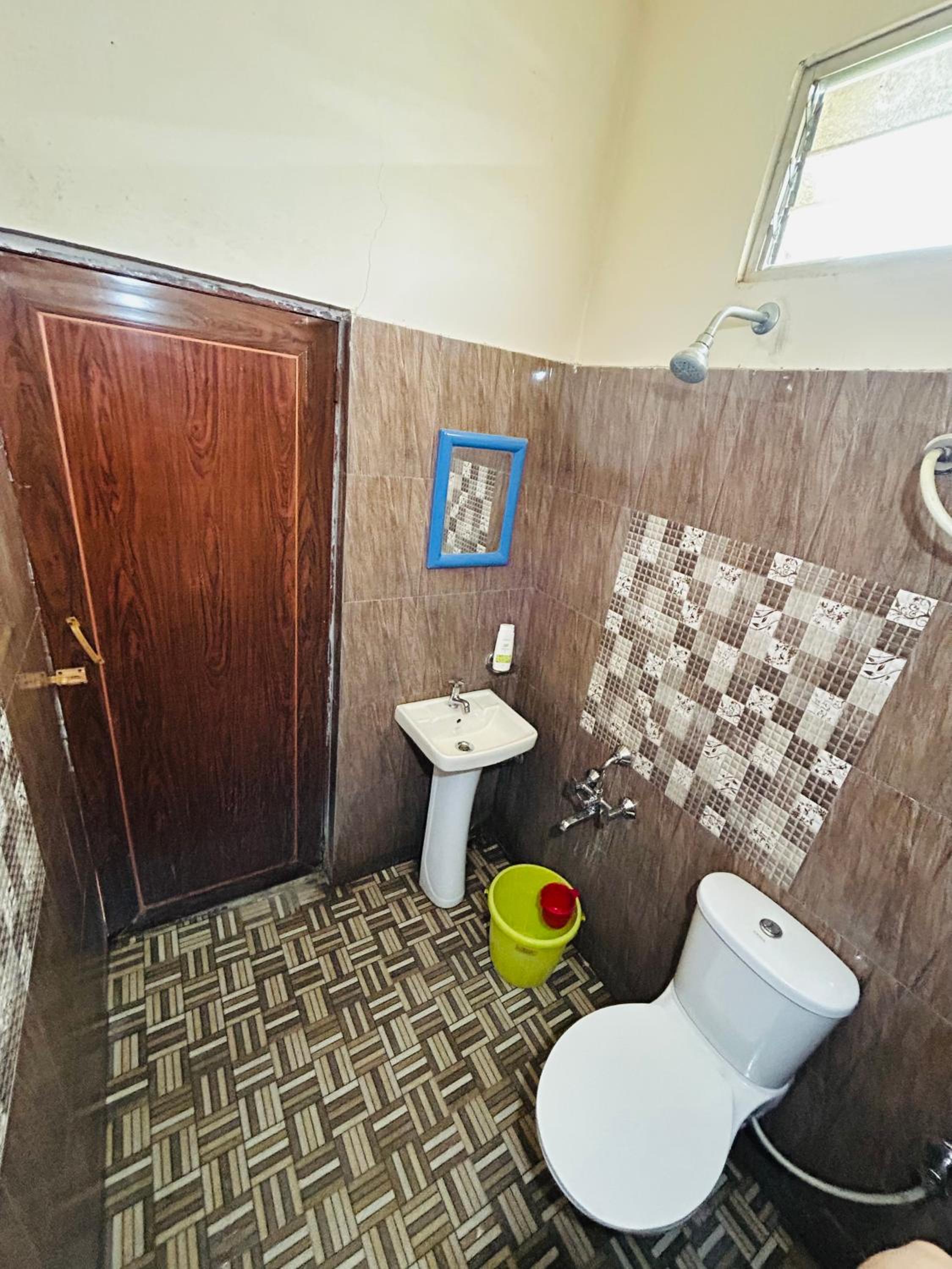 Budget Double Room photo 2