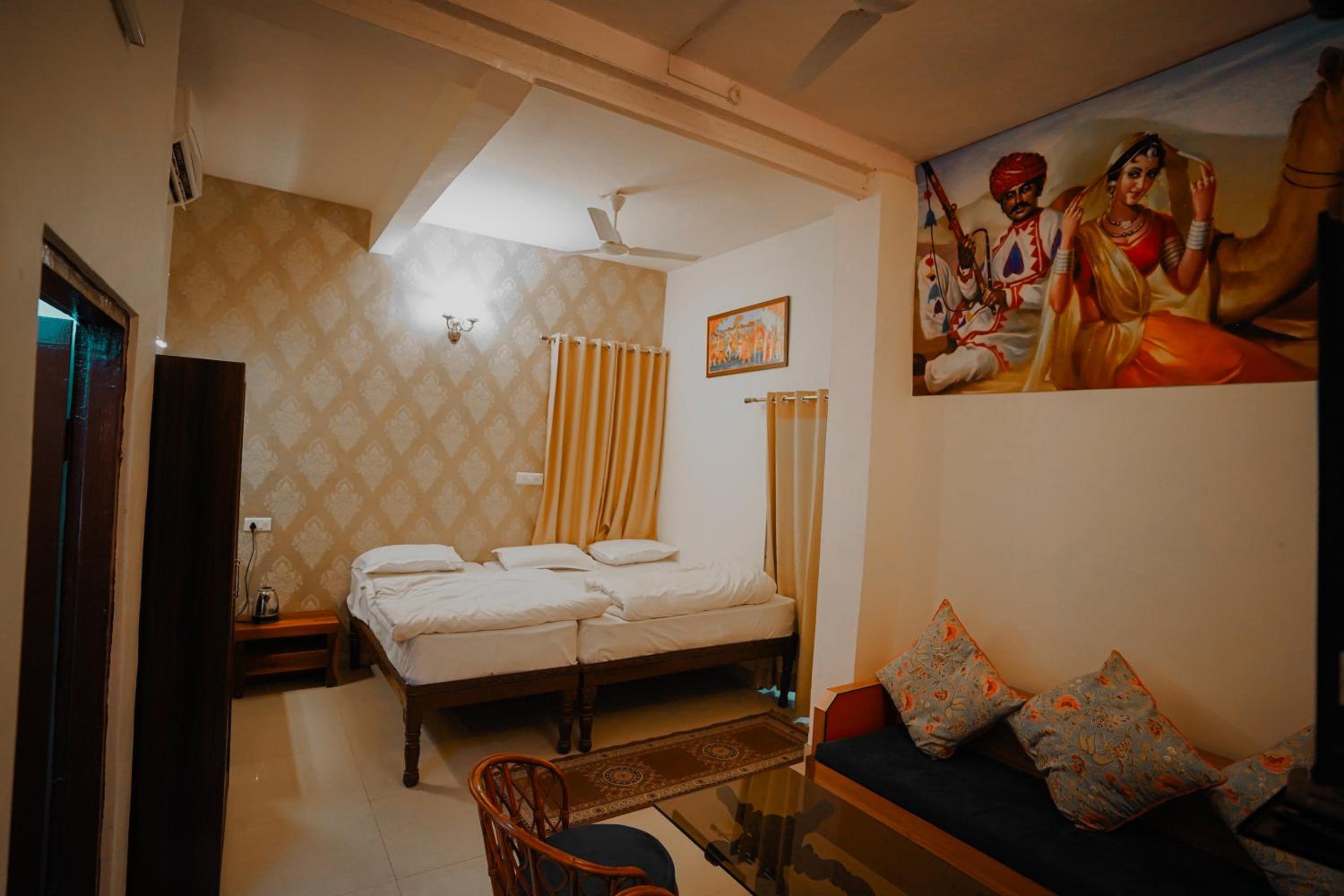 Deluxe Triple Room
