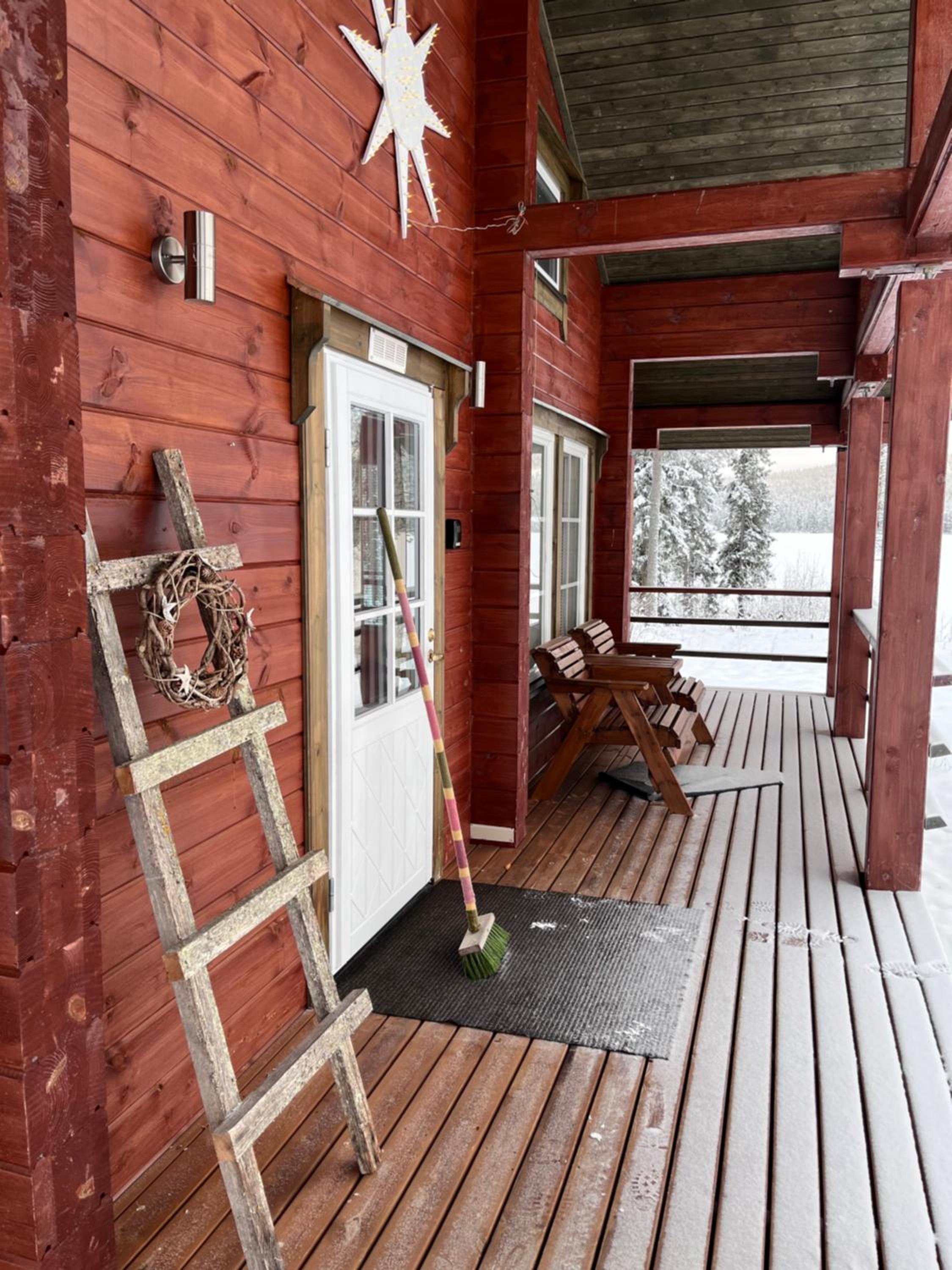 Three-Bedroom Chalet photo 3