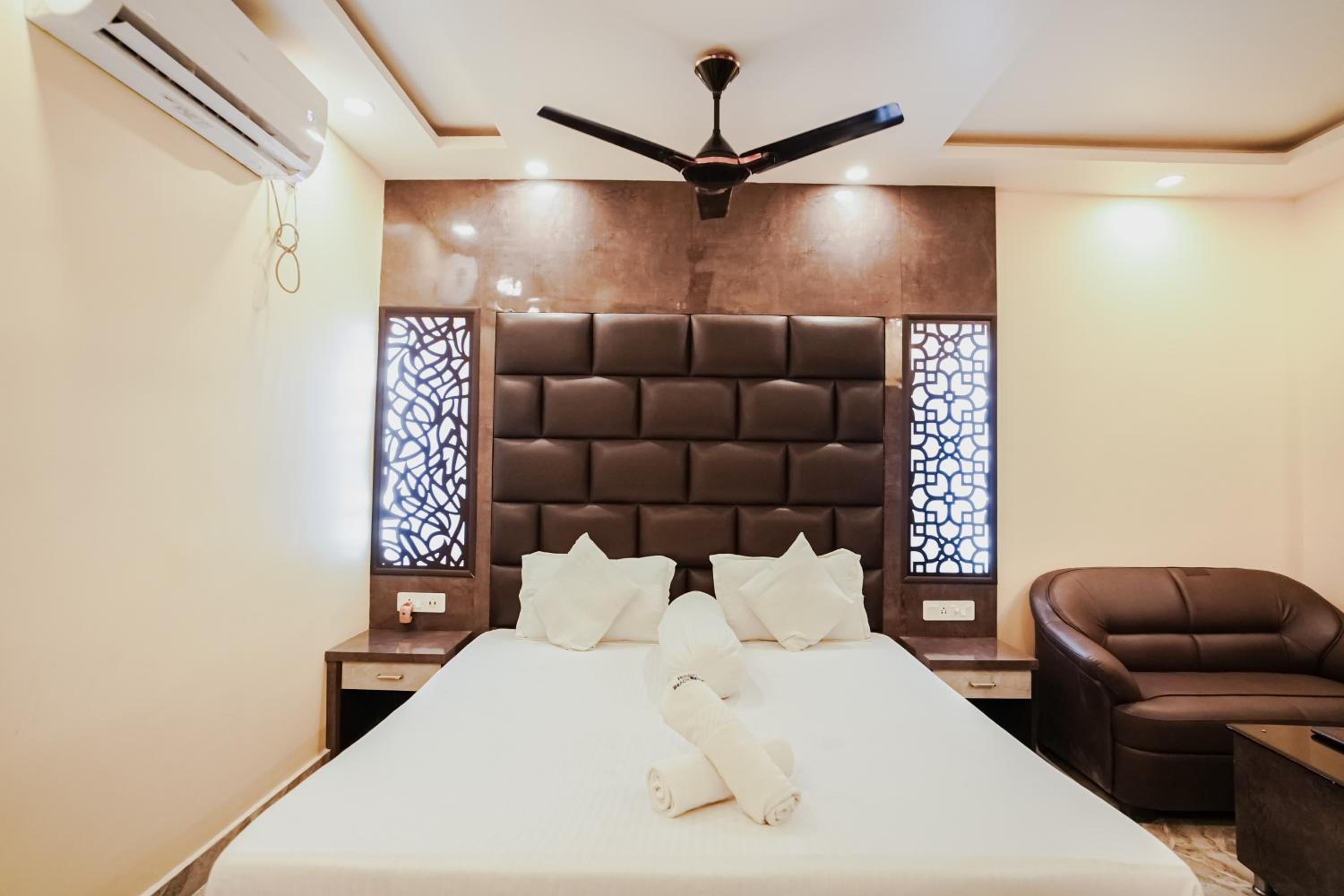 Queen Room