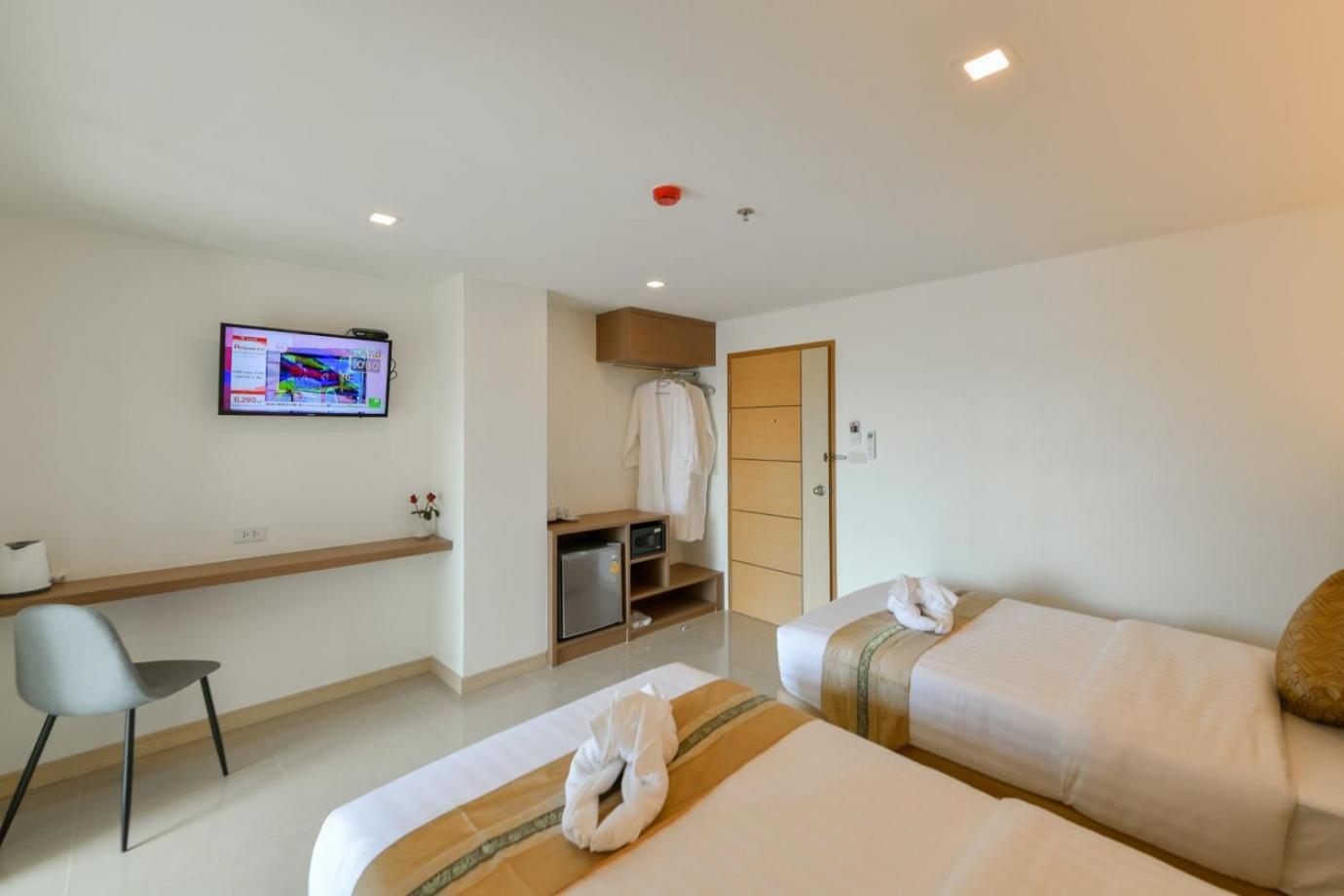 Superior Twin Room - Photo 3