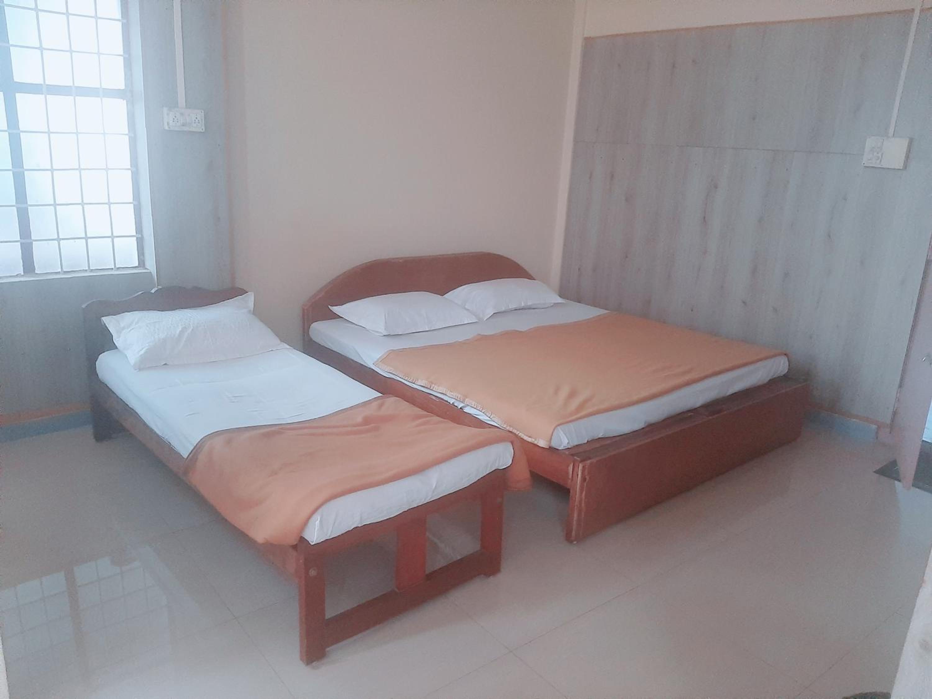 Budget Double Or Twin Room photo 1