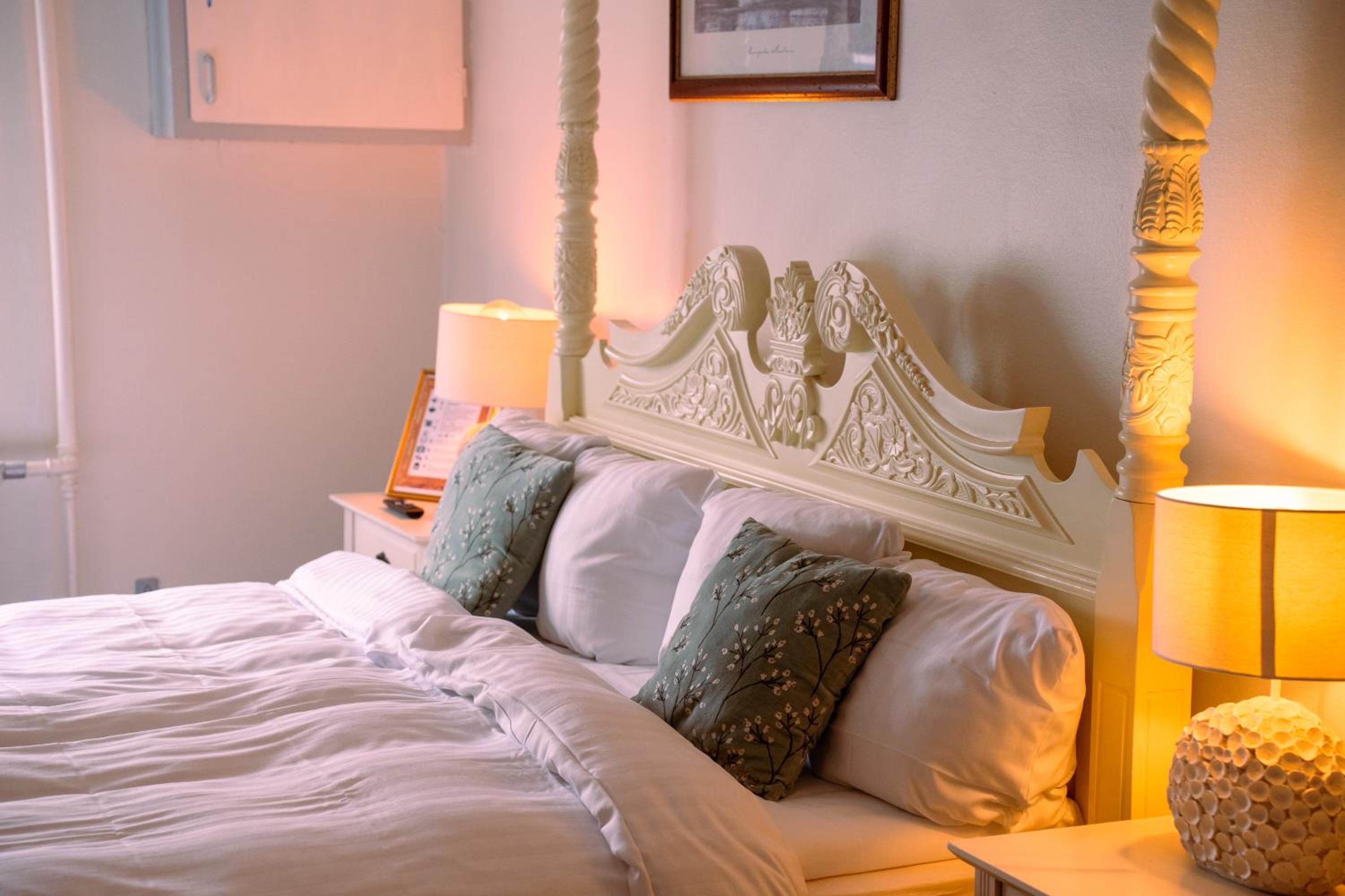 Deluxe Double Room with Bath