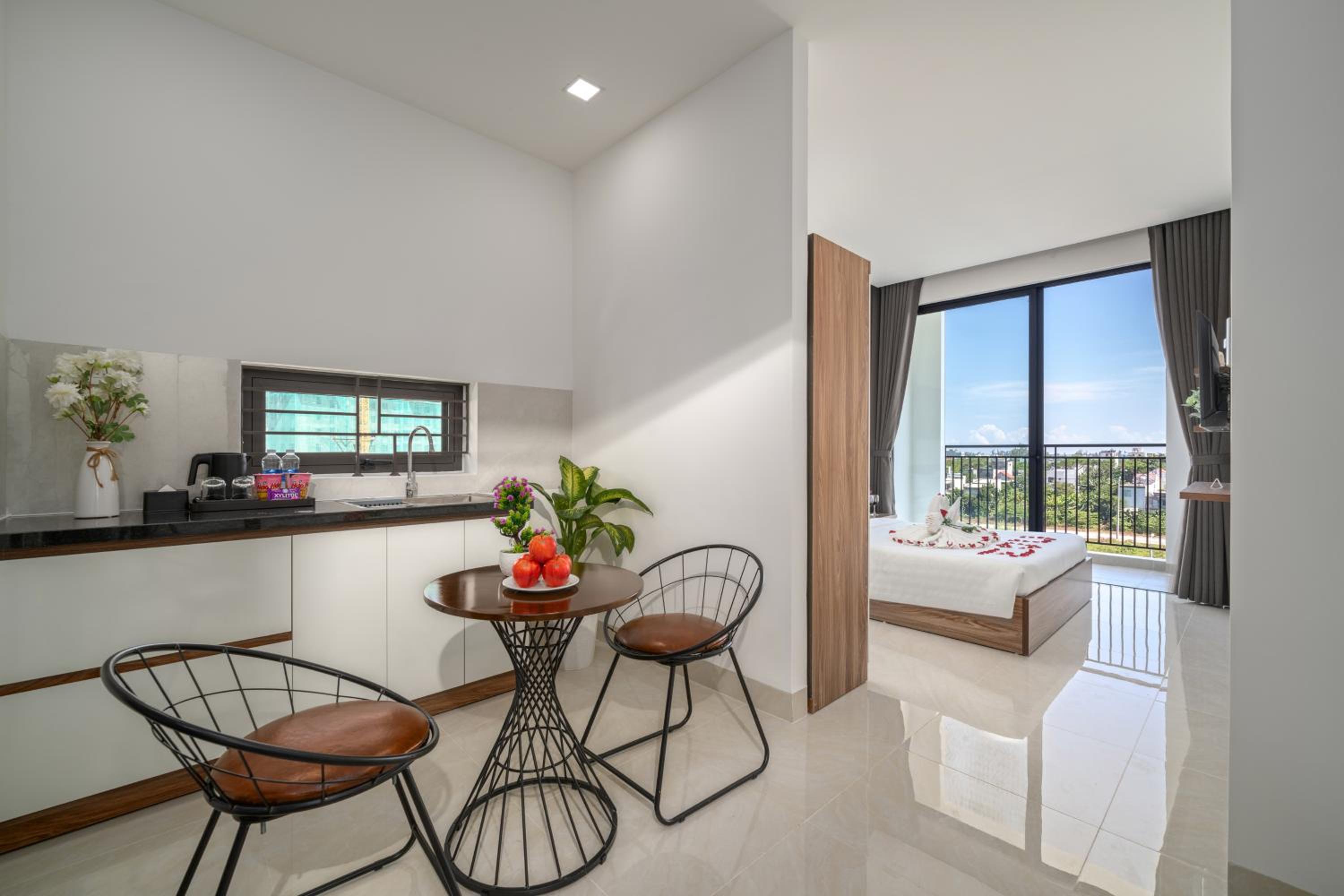 Deluxe Double Room with Balcony