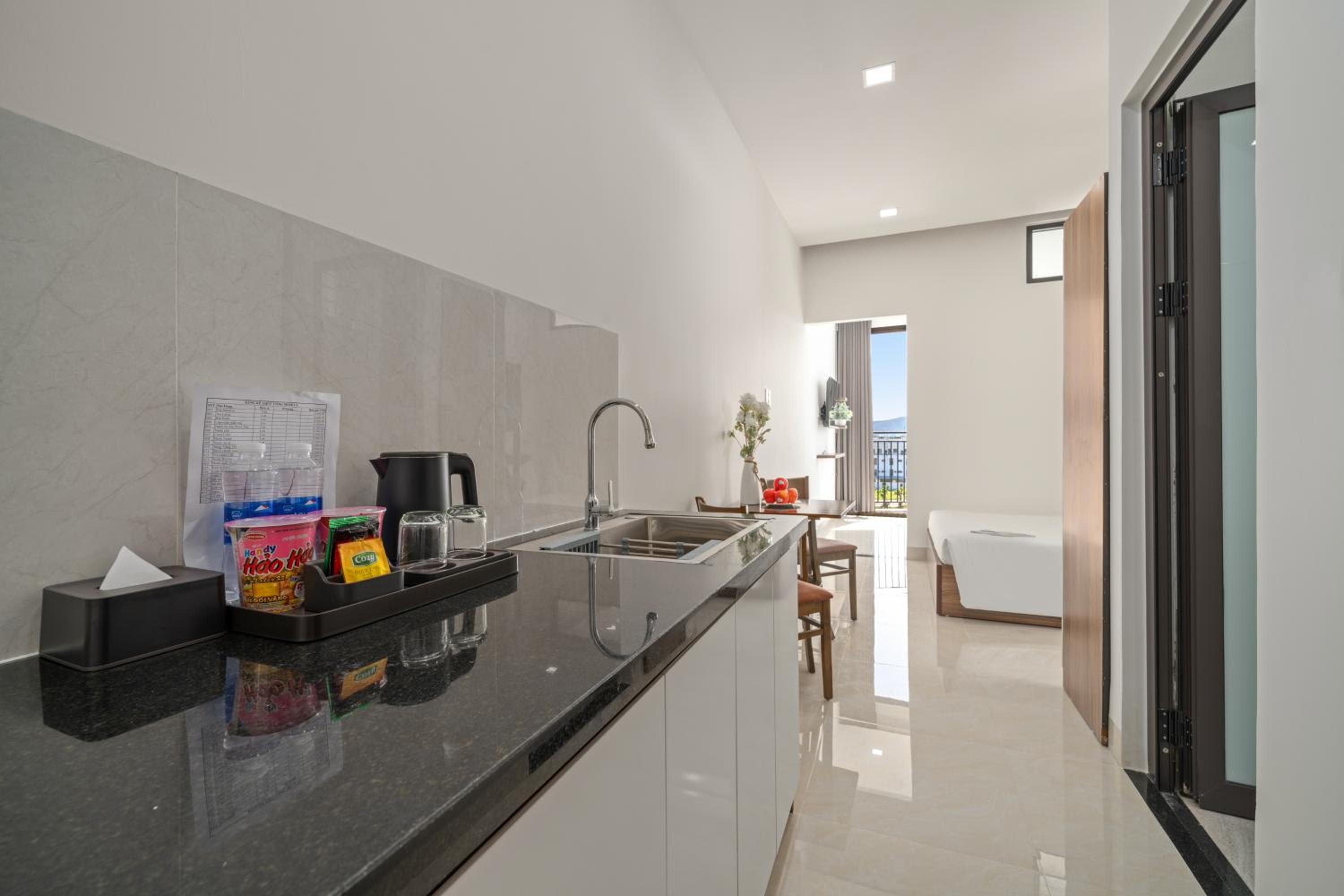Apartment with Balcony - Photo 6