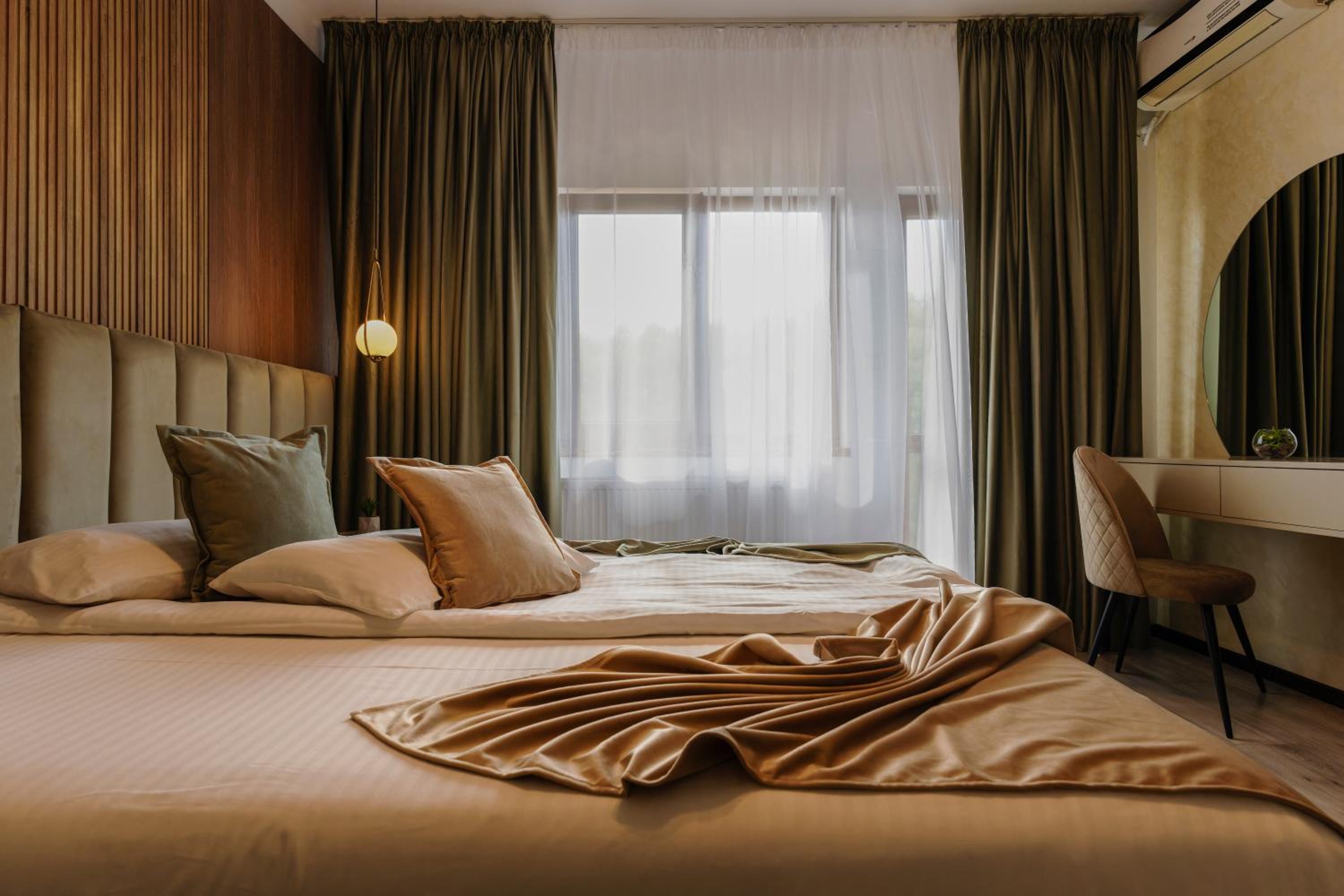 Double Room with Balcony with Danube View photo 3
