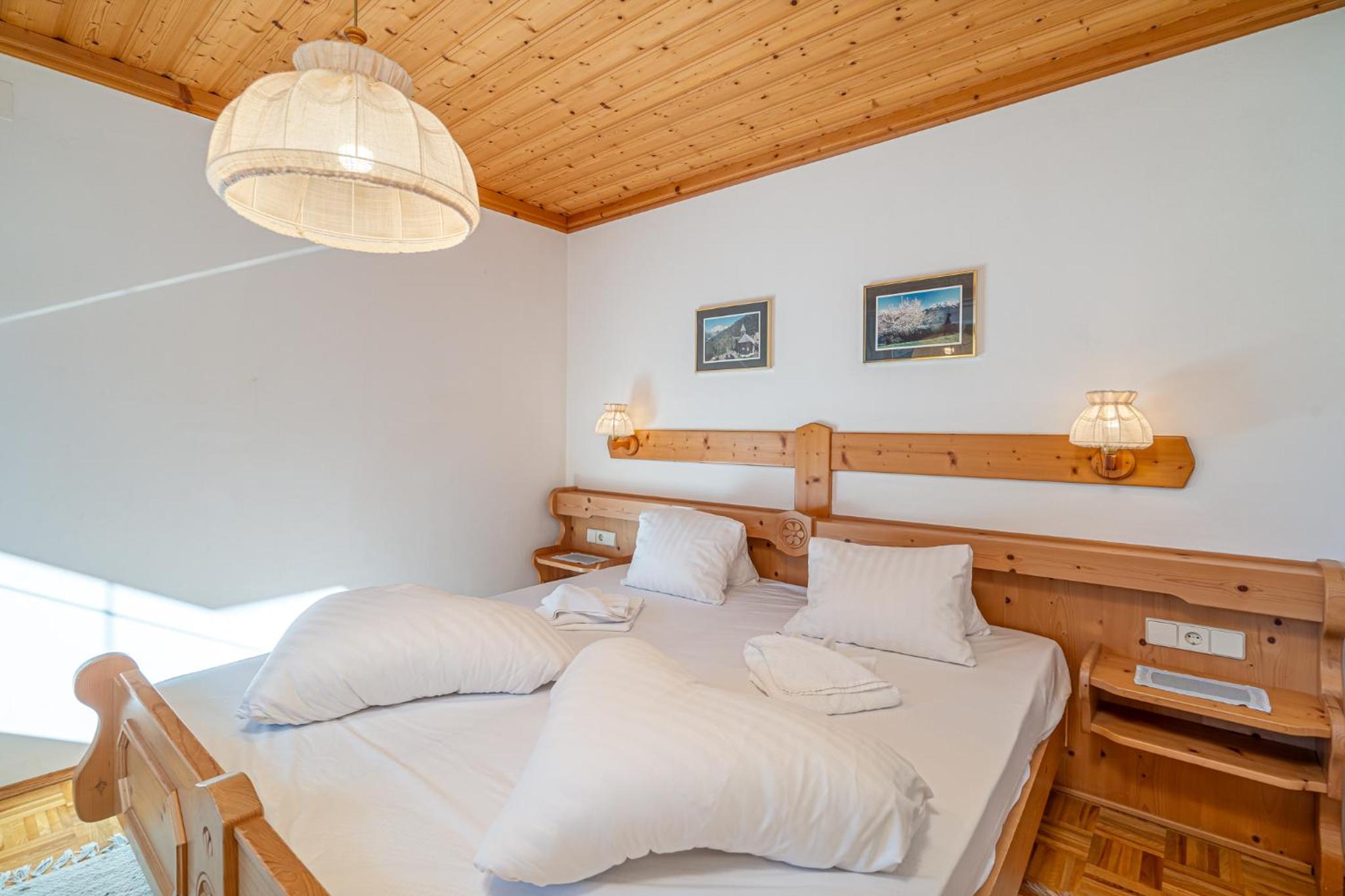 Two-Bedroom Apartment with Balcony - Nr. 1 - Photo 8