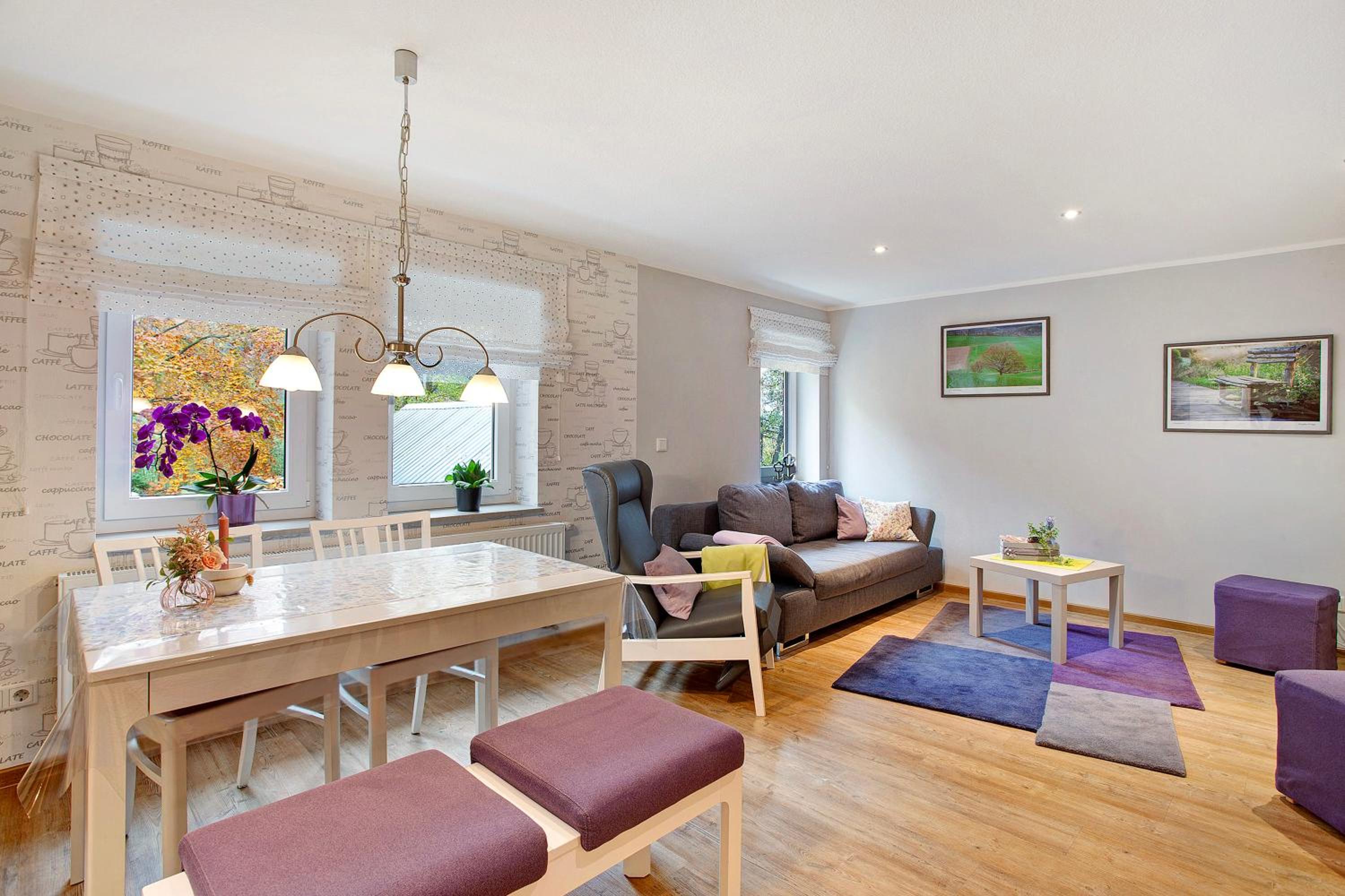 Two-Bedroom Deluxe Apartment with Garden View photo 2