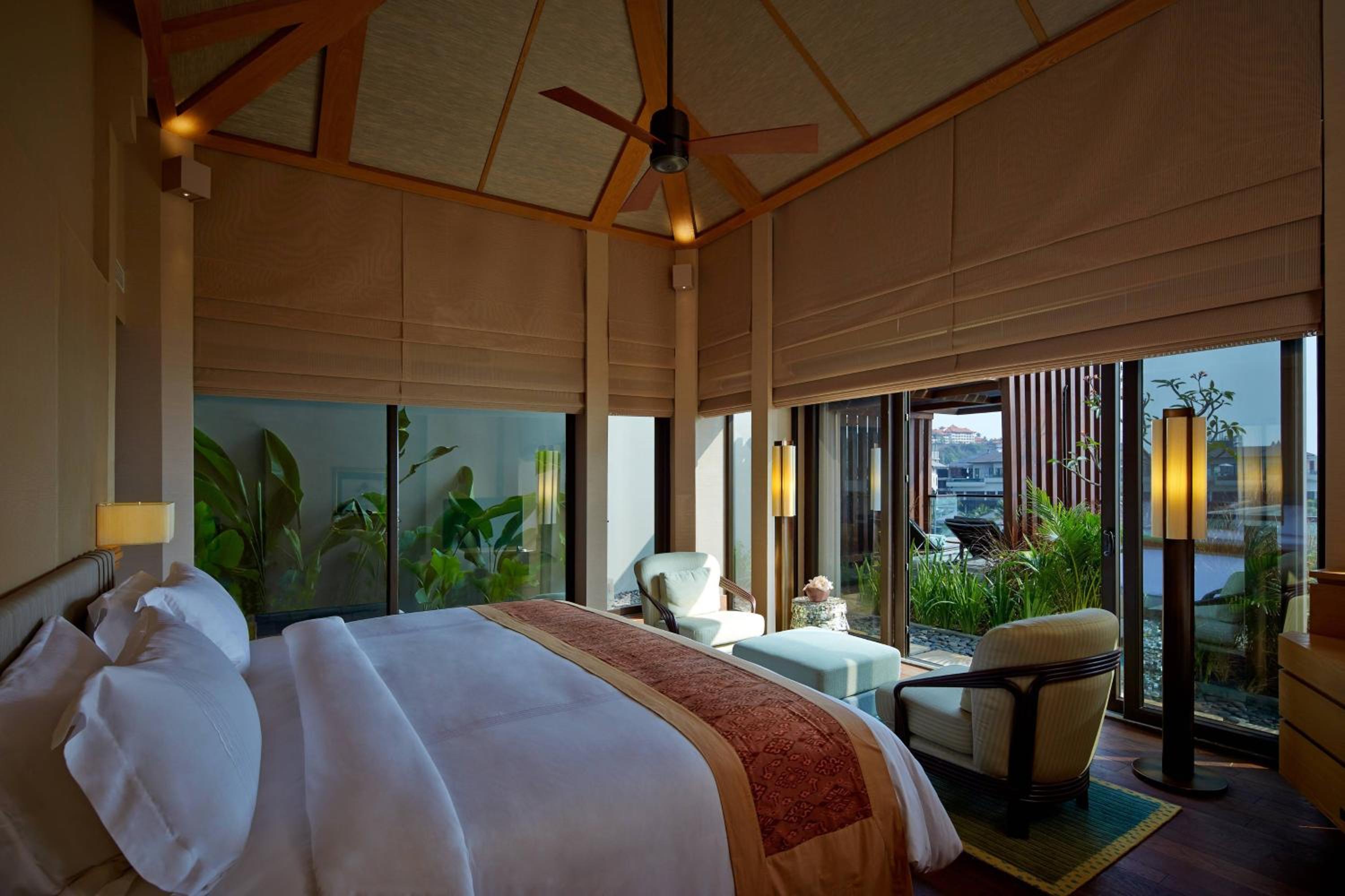 Sky One-Bedroom Private Pool Villa with Free Daily Resort Activity