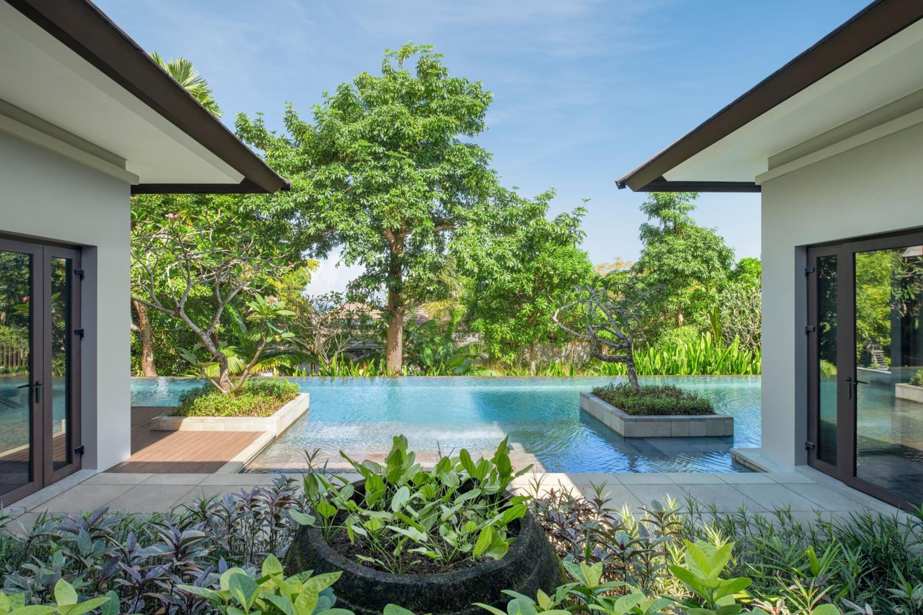 Cliff Private Pool Villa with Free Daily Resort Activity photo 3