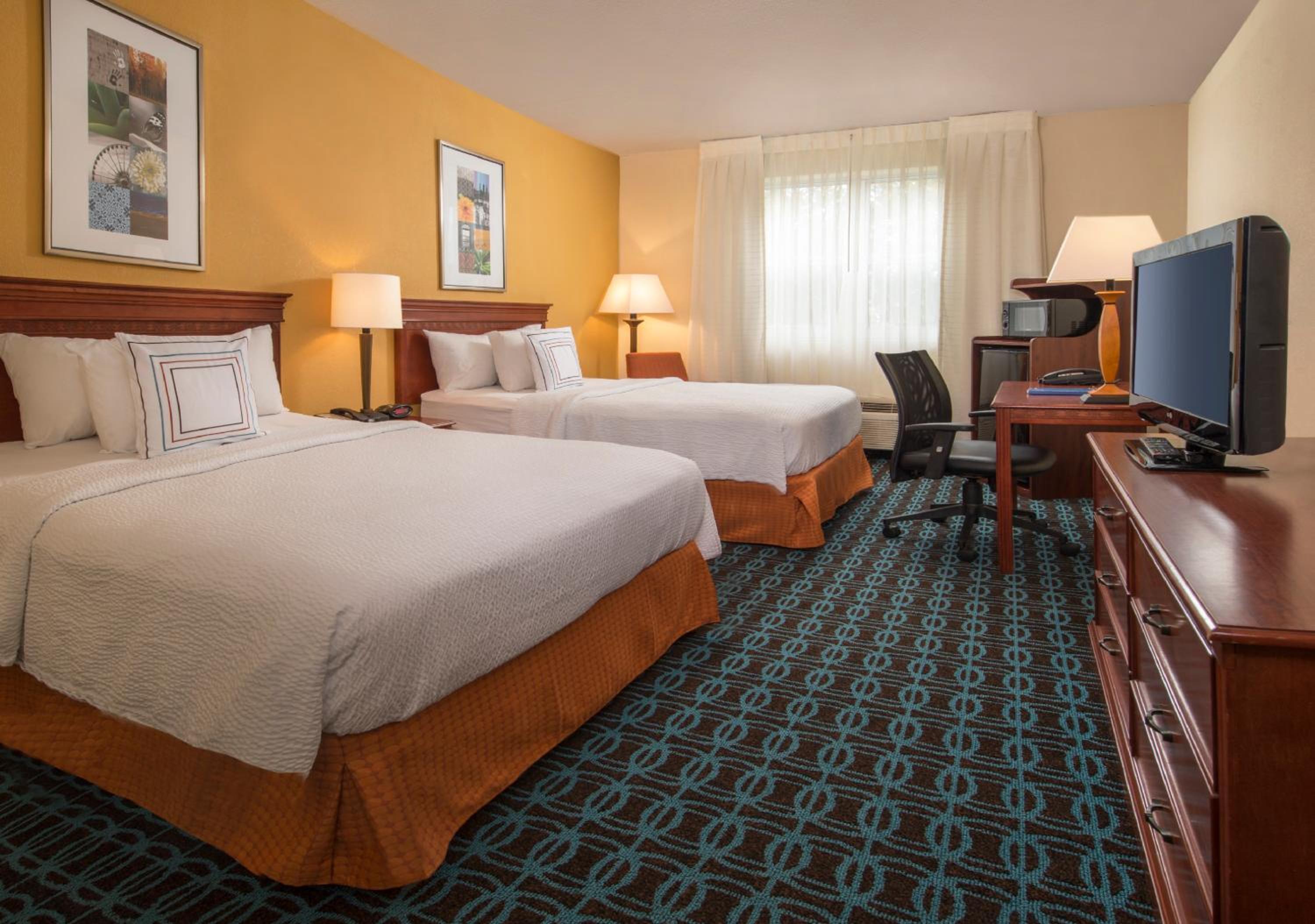 Standard Double Suite, 2 Double Beds, 1 Sofa Bed, Microwave/Mini Fridge, Living Space - Photo 1