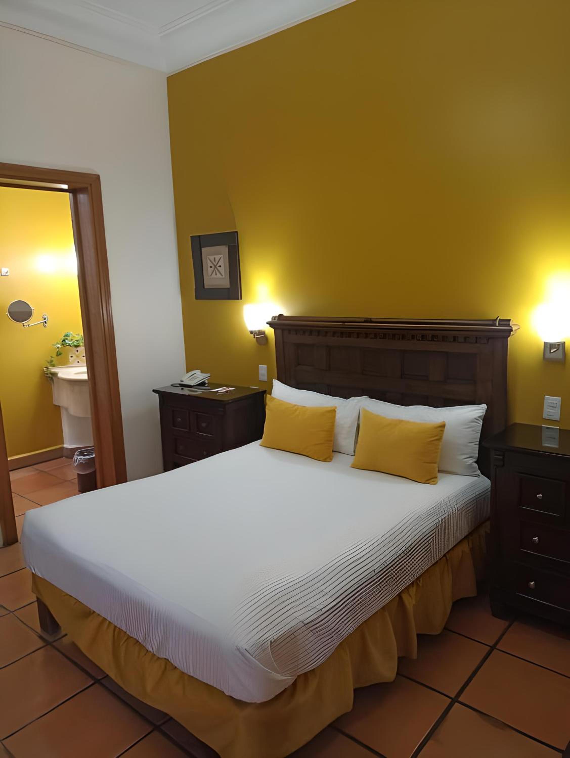 Single Room photo 2