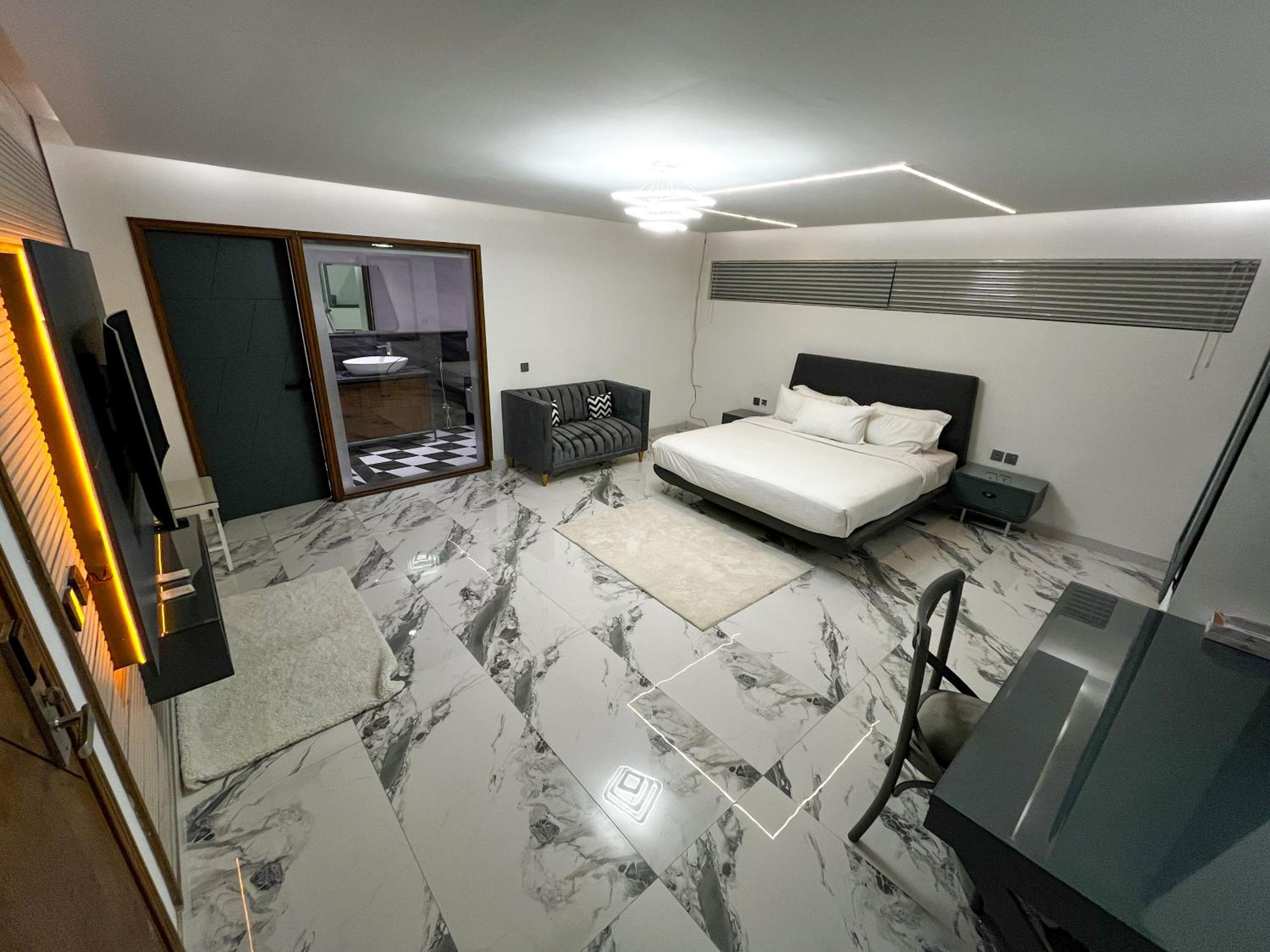 Superior Suite