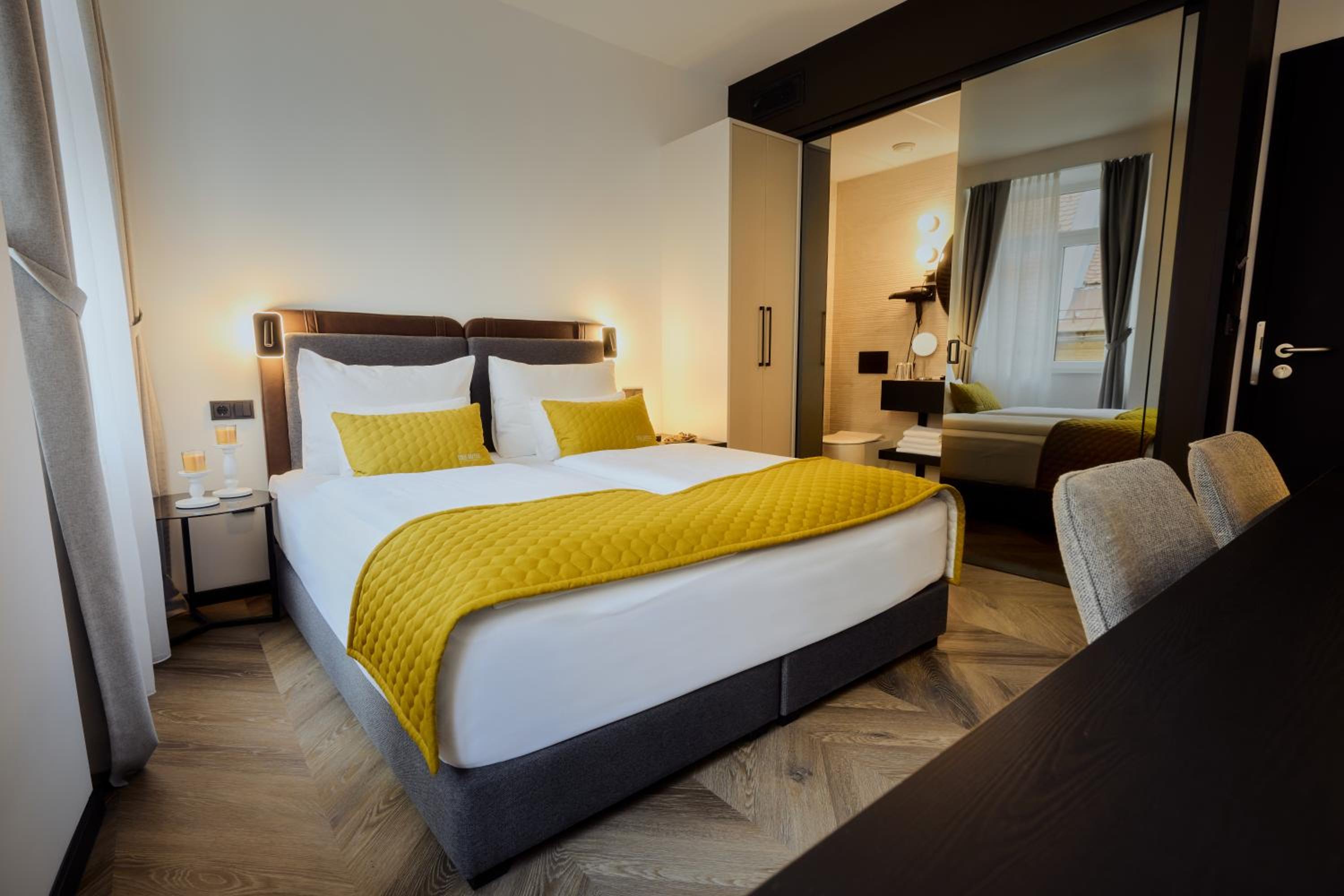 Deluxe Double Room - Photo 3