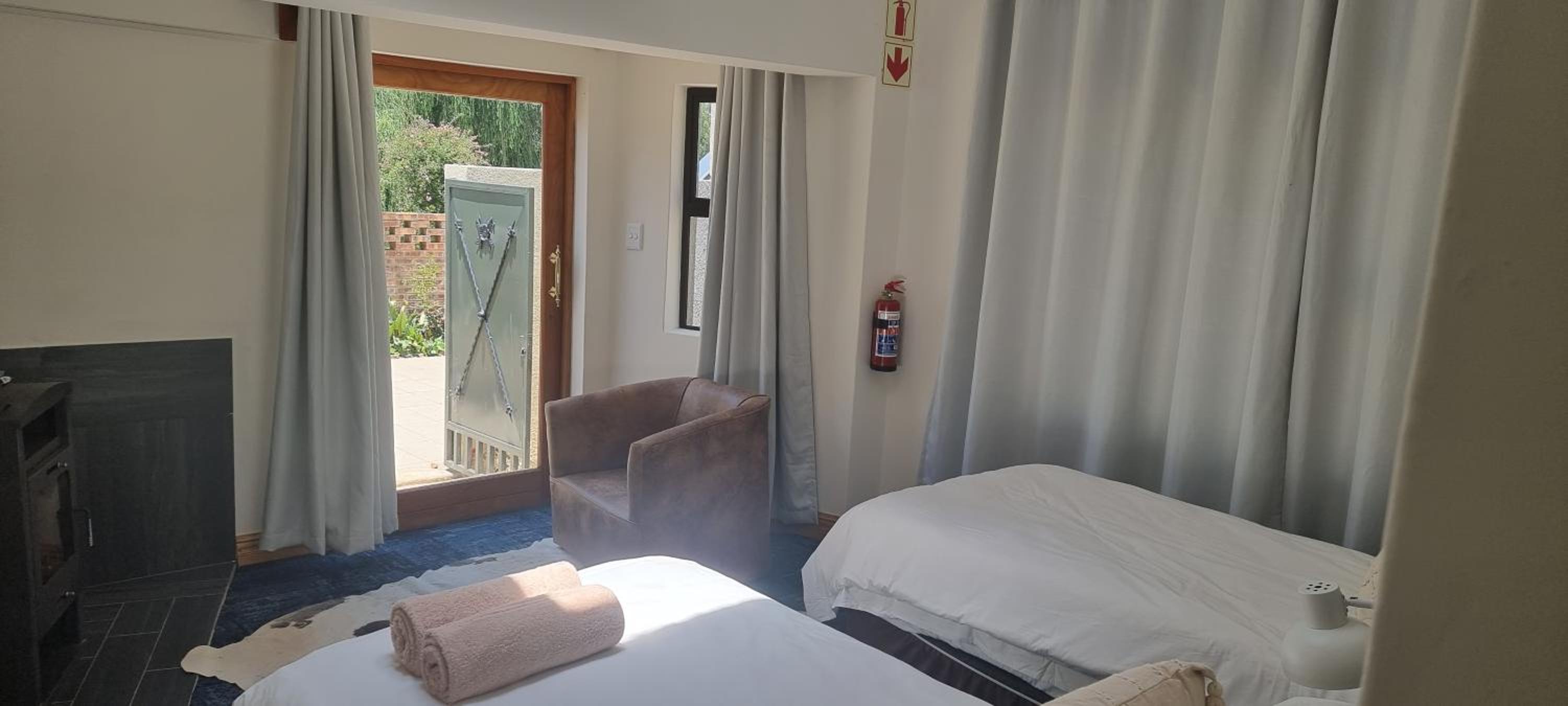 Comfort Twin Room photo 2