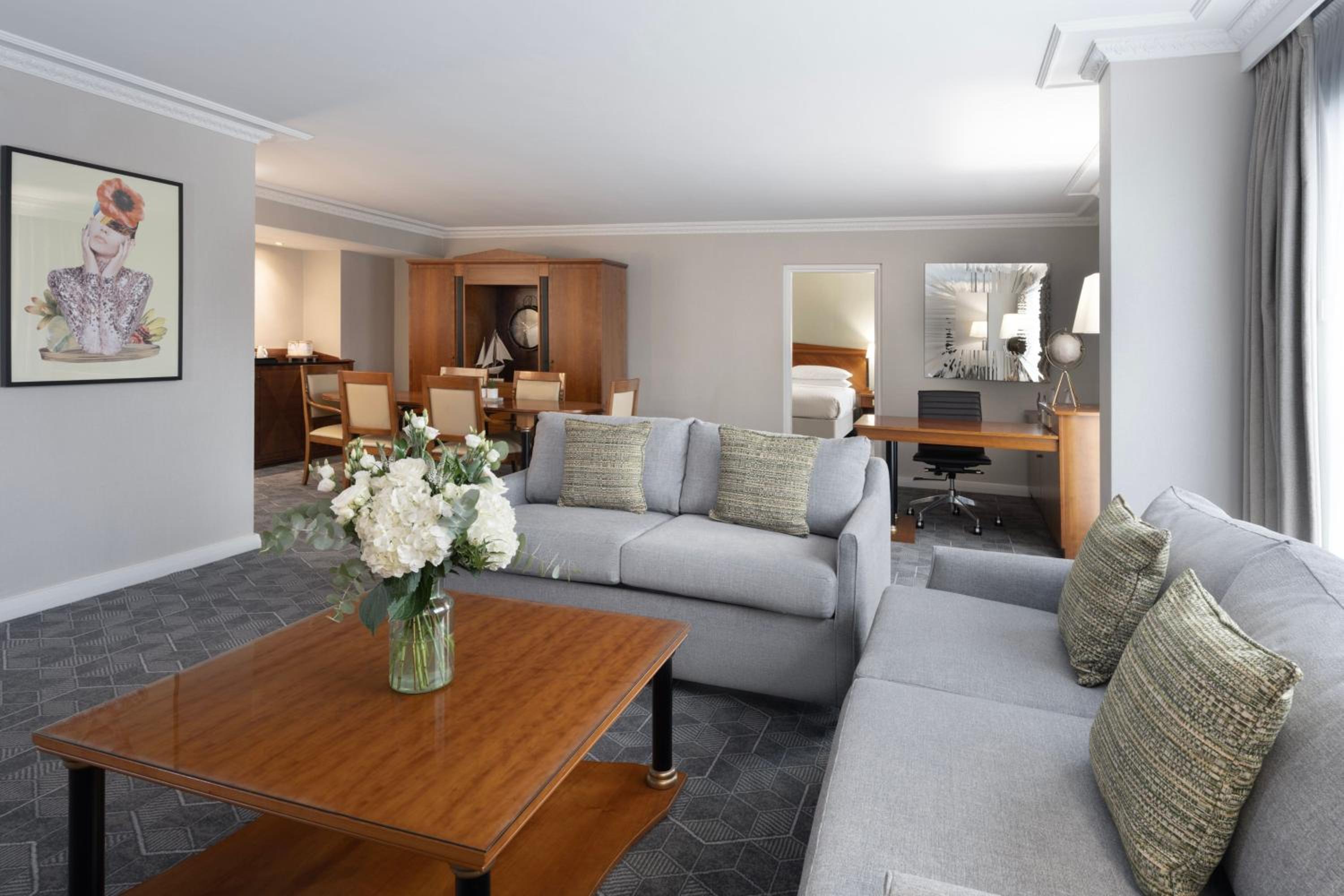Presidential One-Bedroom Suite - Executive Lounge Access photo 1