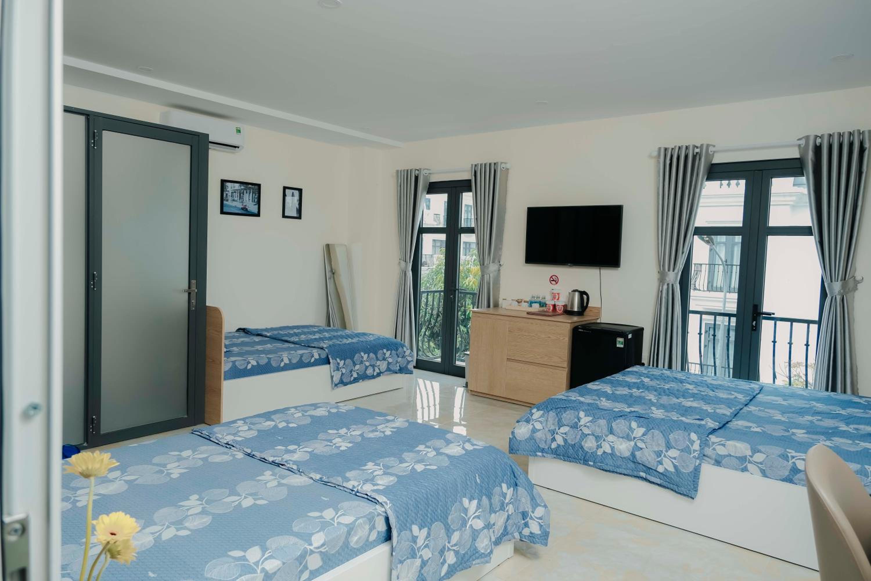 Family Room with Balcony