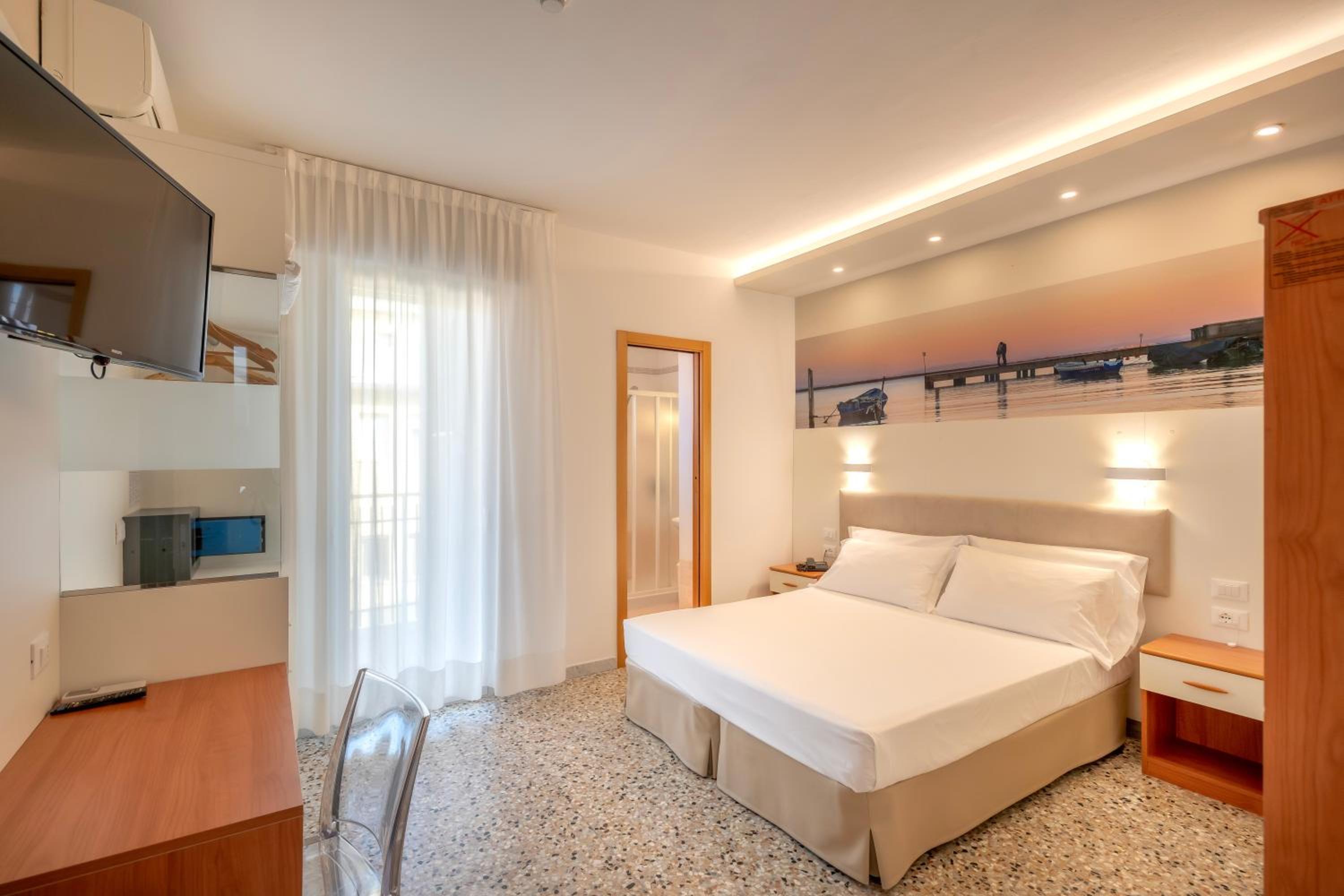 Triple Room with Balcony