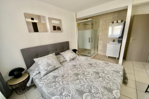 Two-Bedroom Apartment - Photo 6