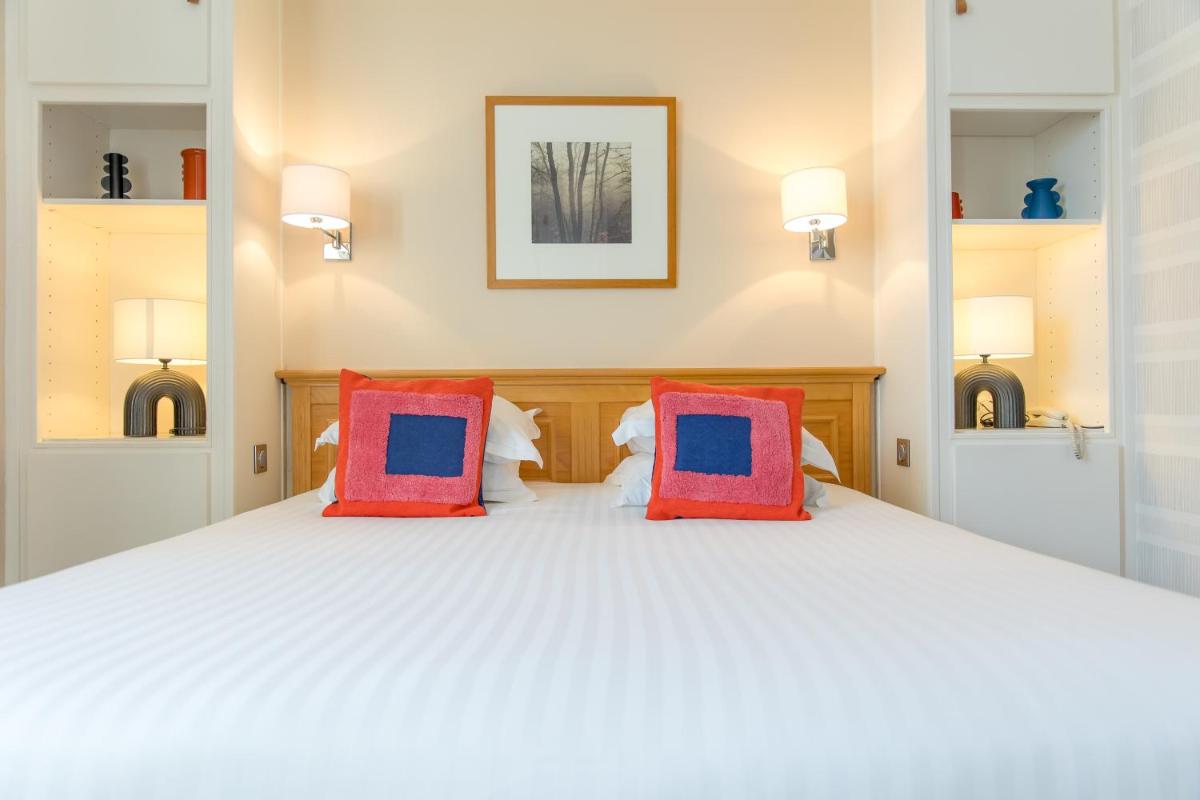 Superior Double Room with Garden View photo 2