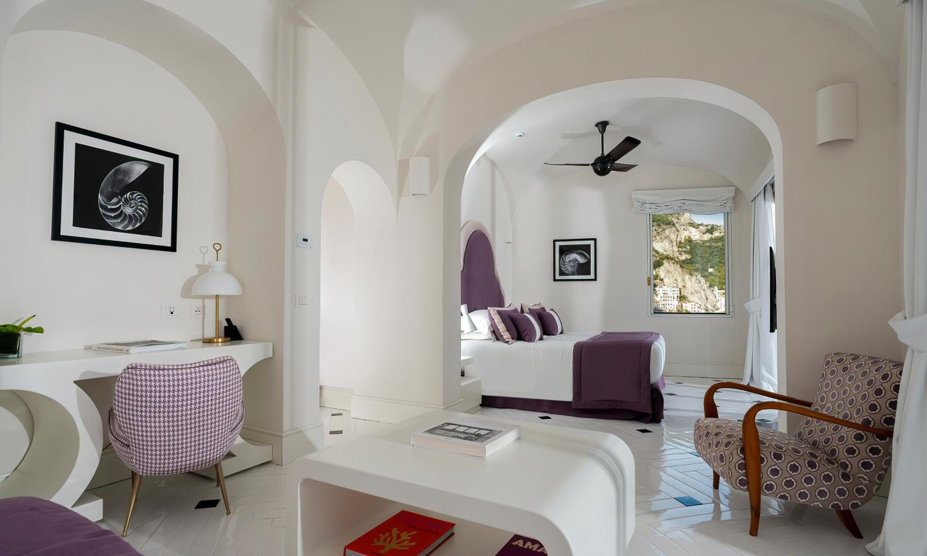 Suite with Sea View - Photo 4