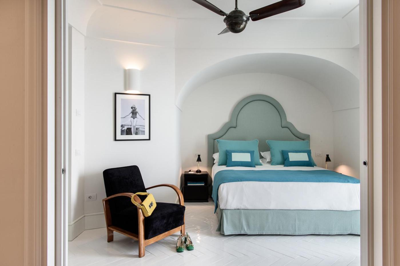 Executive Suite - Photo 5
