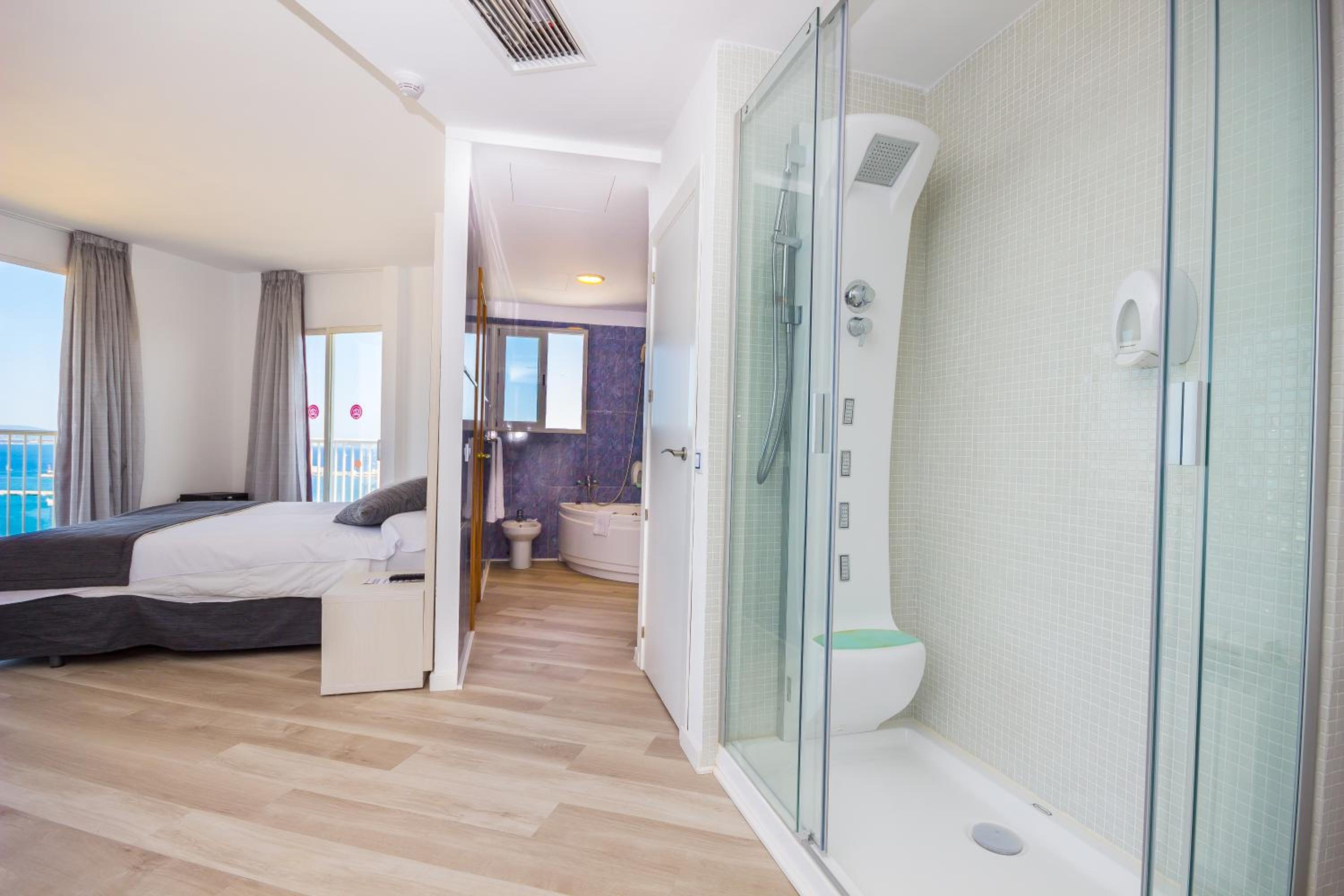 Junior Suite with Sea View
