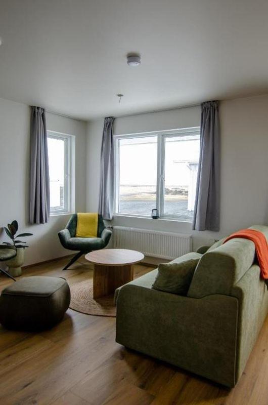 Two-Bedroom Apartment - Photo 7