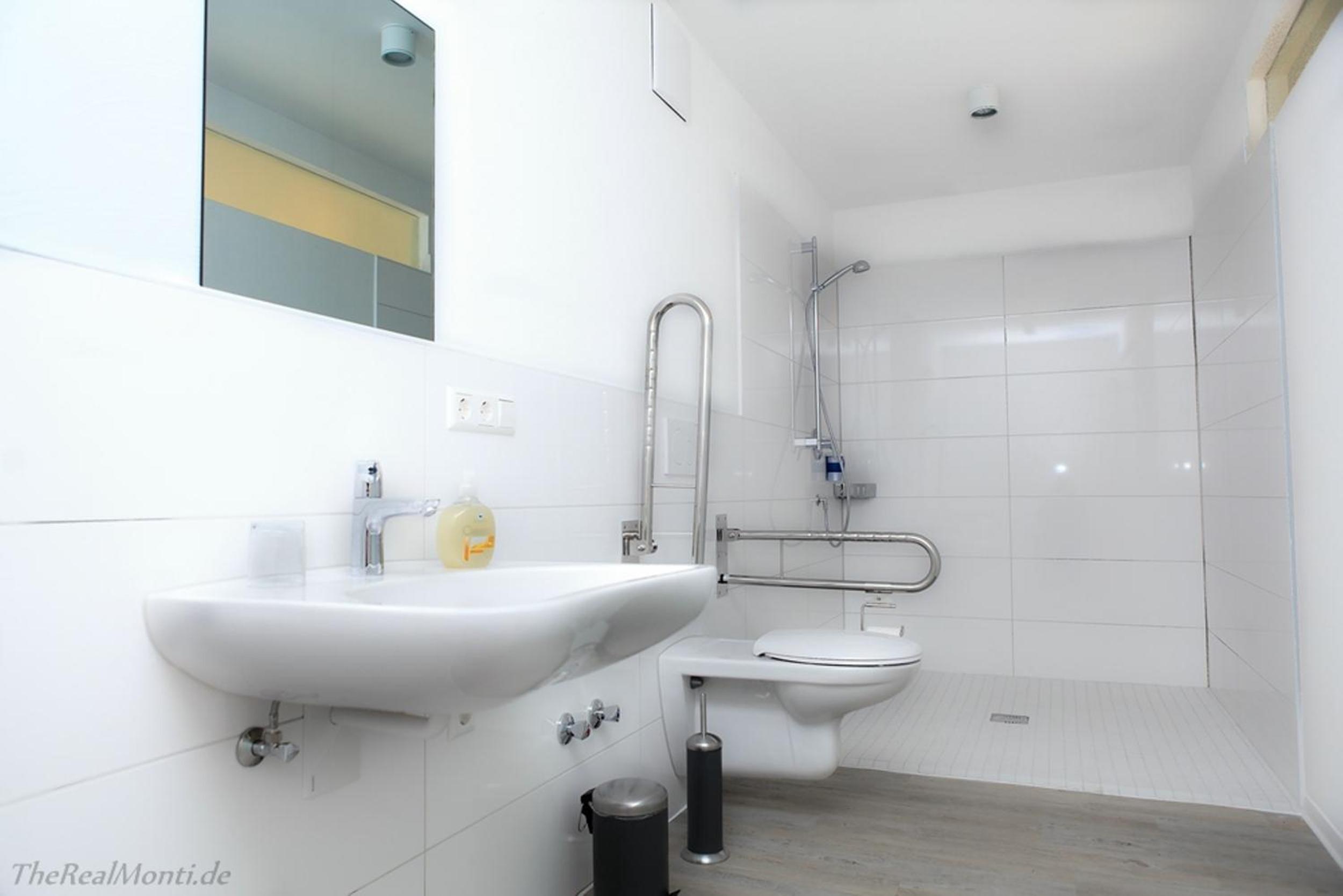 Double Room - Photo 4