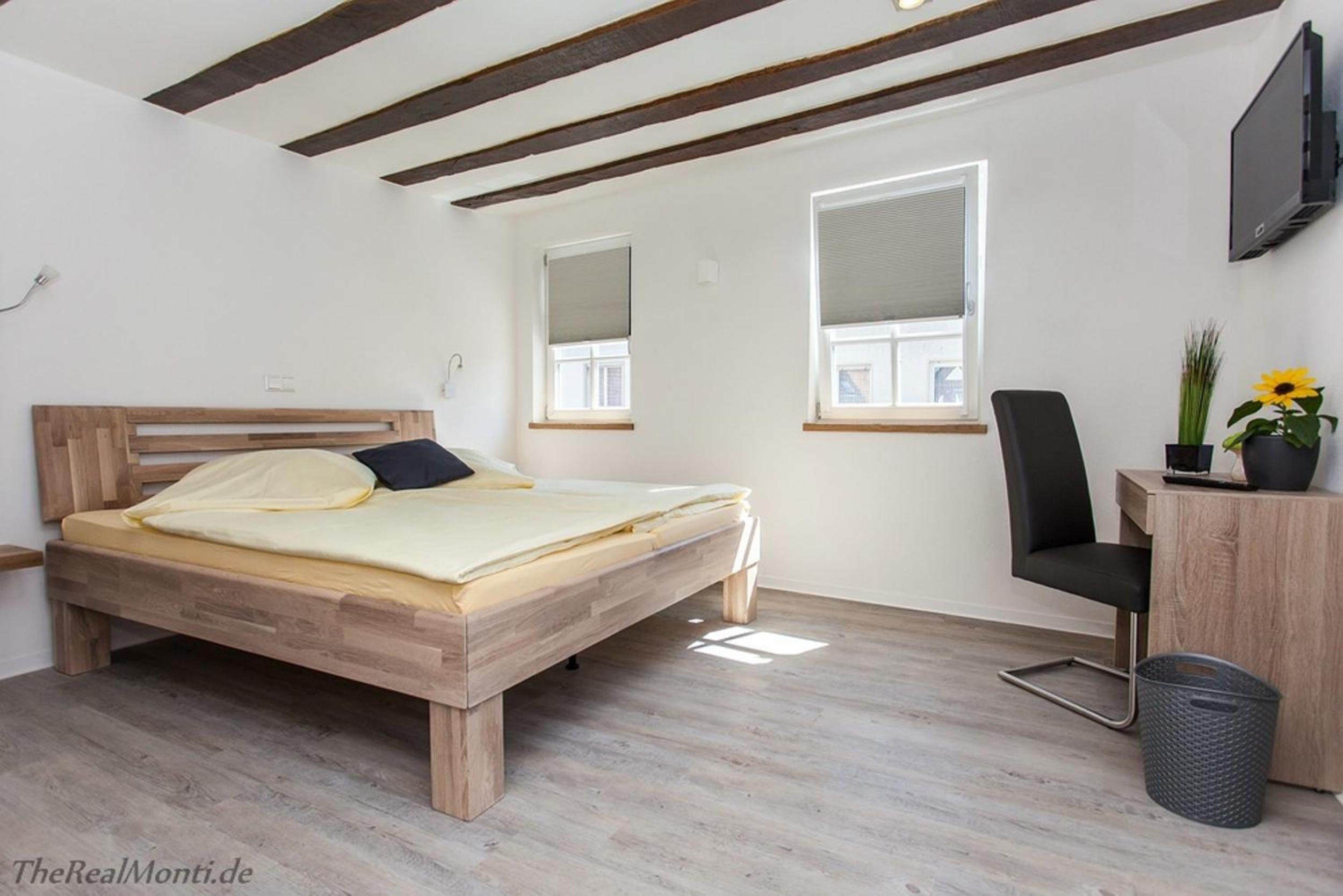 Double Room - Photo 3