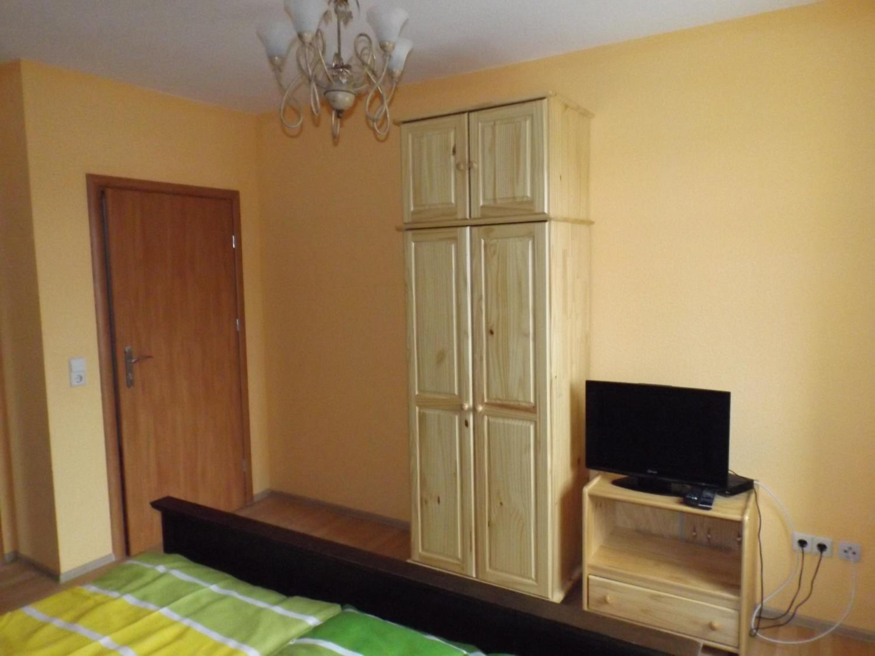 Standard Double Room - Photo 2